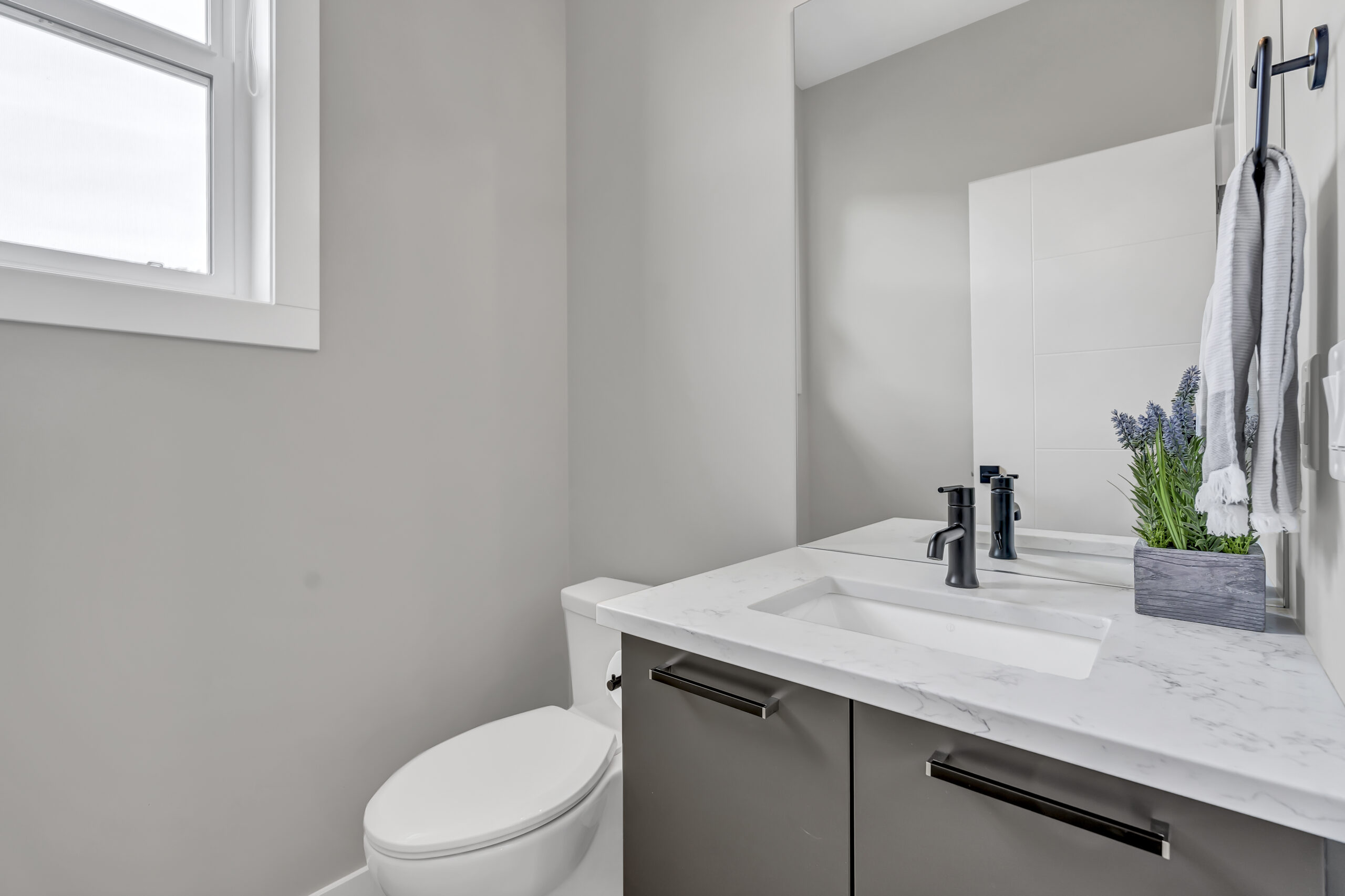 993 Antler Drive 101 Penticton V2A 0C8