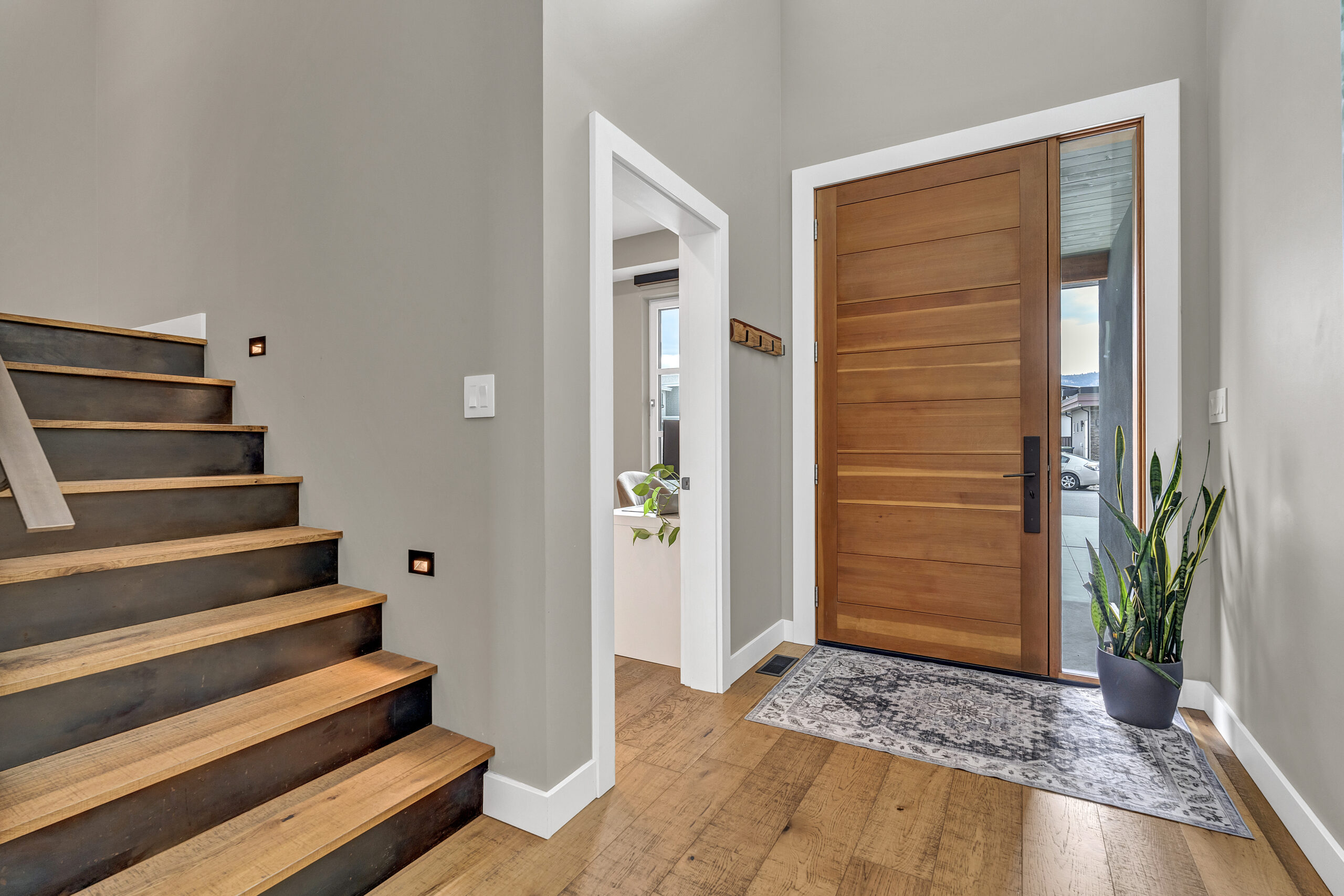 1695 Treffry Place Summerland V0H 1Z9