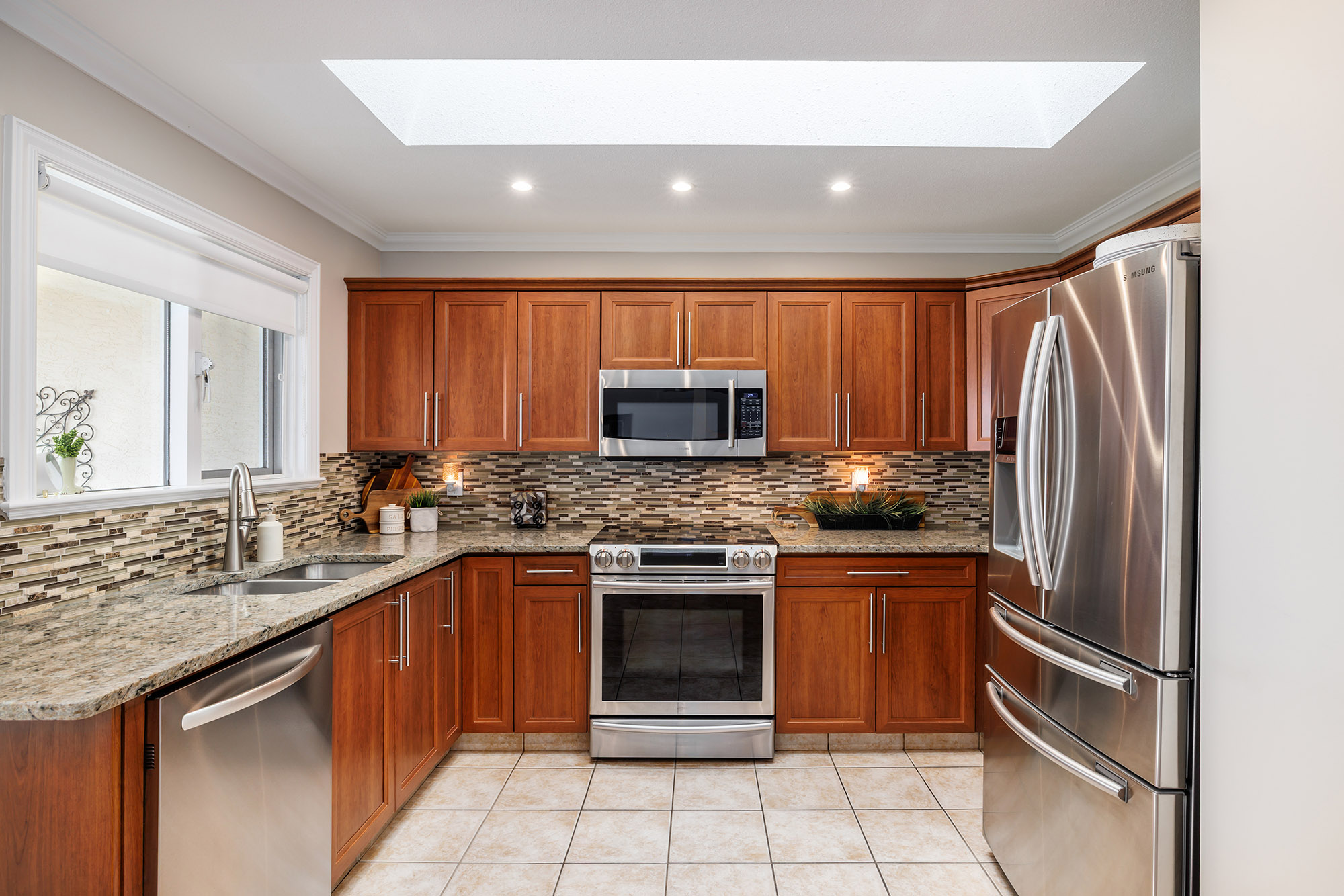 4470 Ponderosa Drive 204 Peachland V0H 1X5