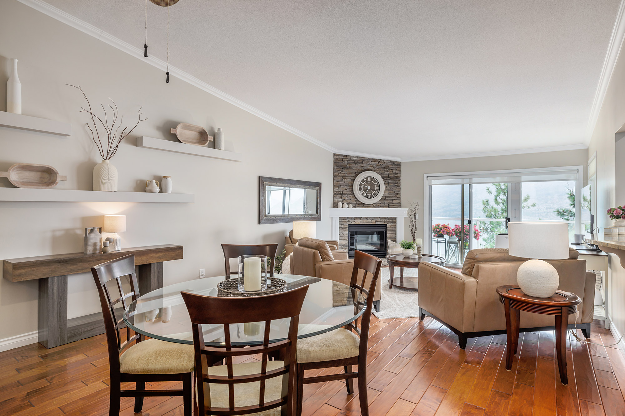 4470 Ponderosa Drive 204 Peachland V0H 1X5