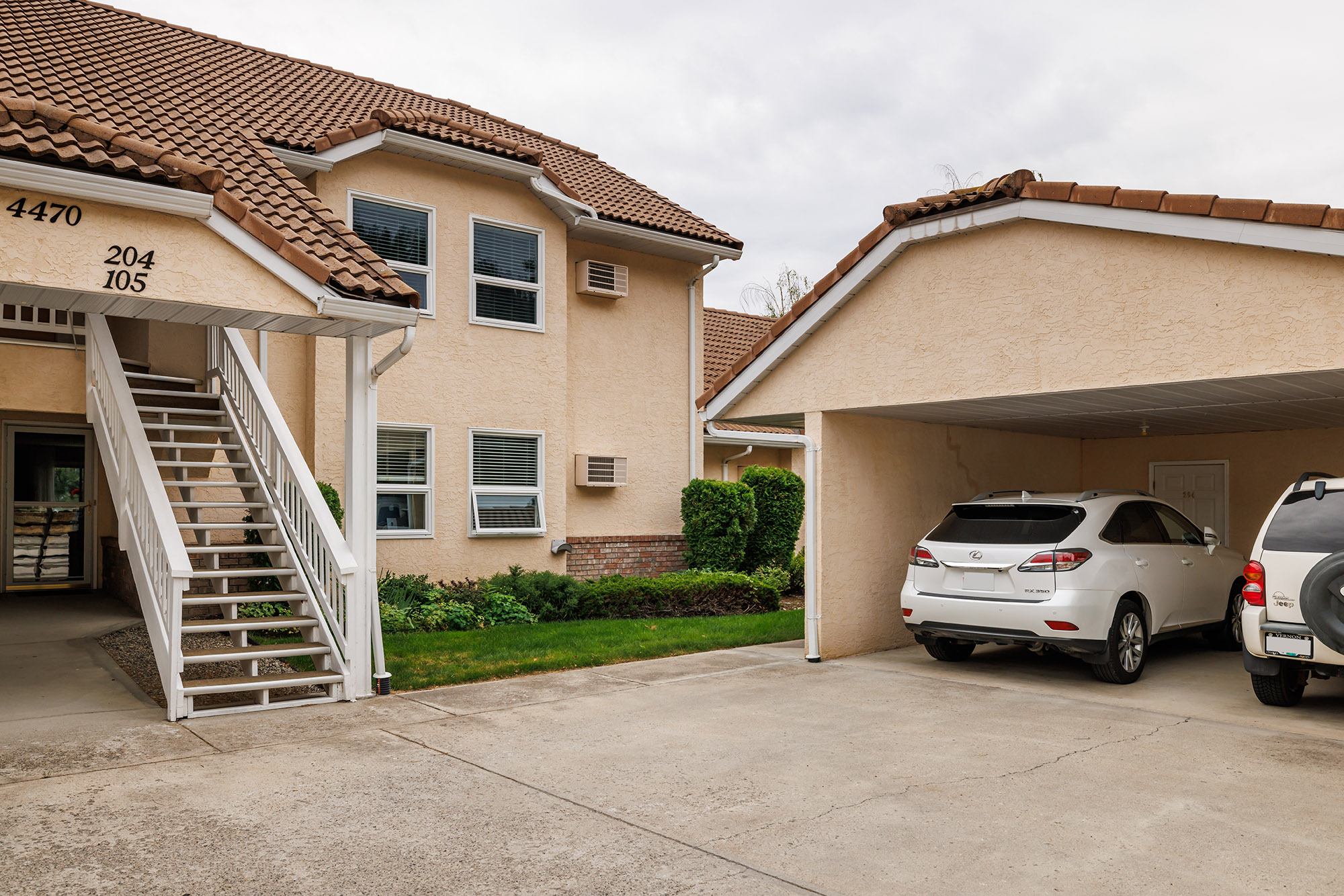 4470 Ponderosa Drive 204 Peachland V0H 1X5