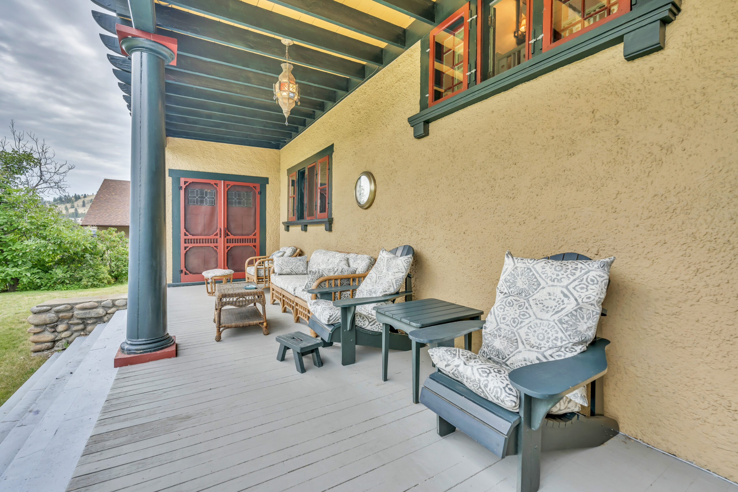 12405 Reynolds Avenue Summerland V0H 1Z8