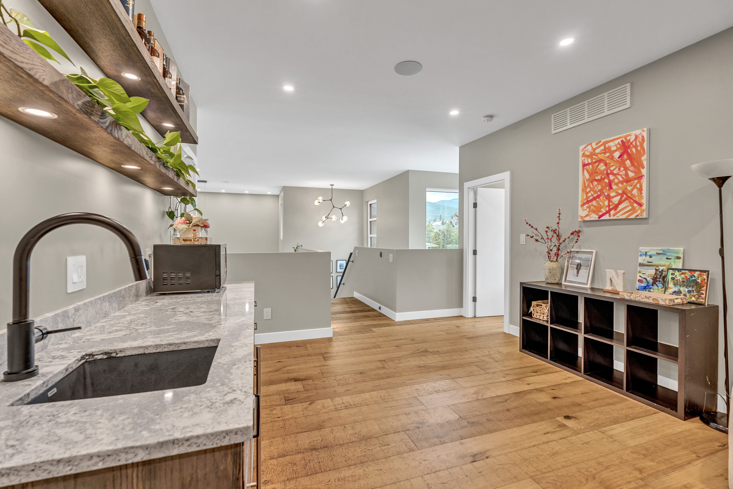 1695 Treffry Place Summerland V0H 1Z9