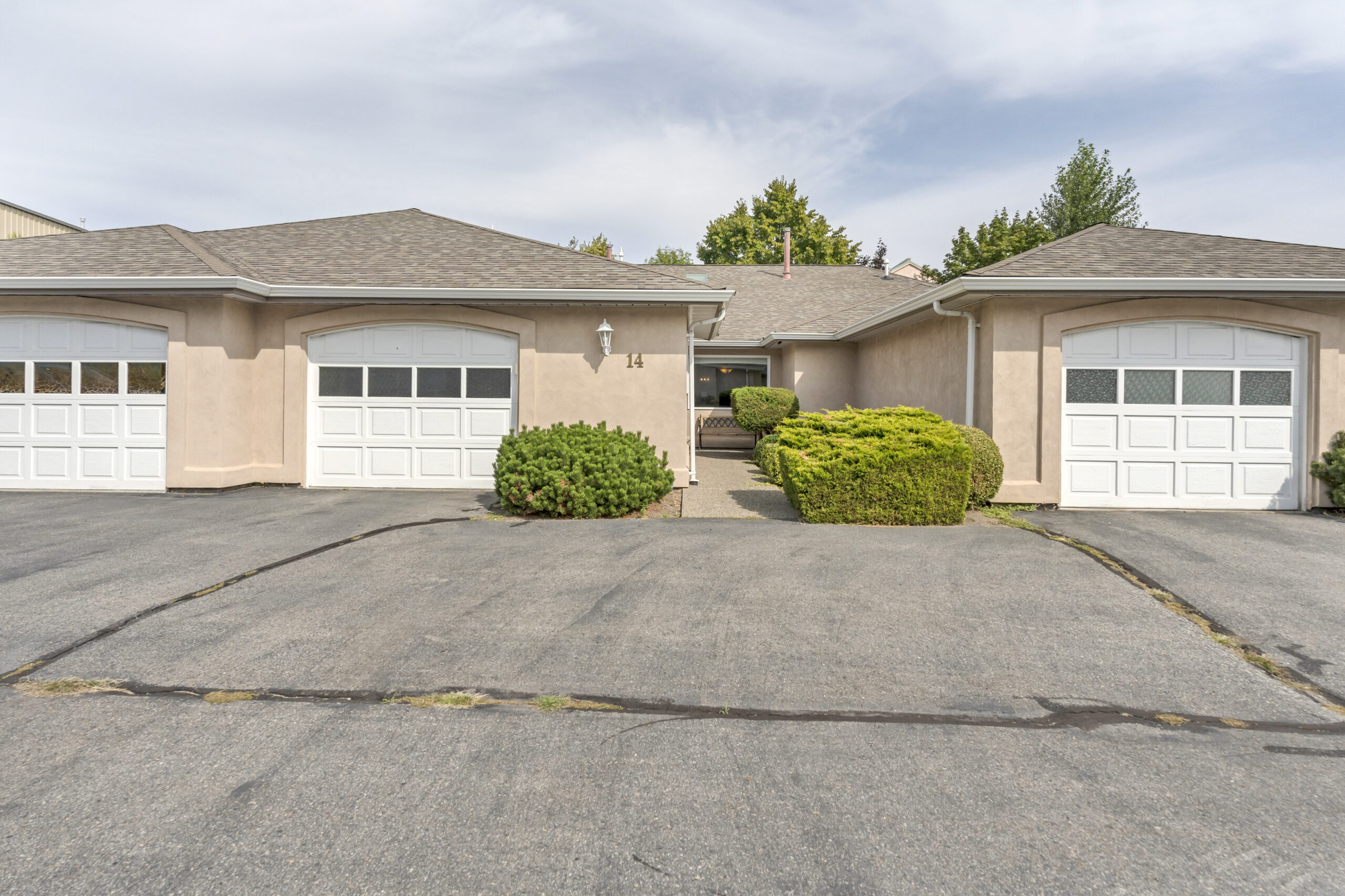 8700 Jubilee Road 14 Summerland V0H 1Z5