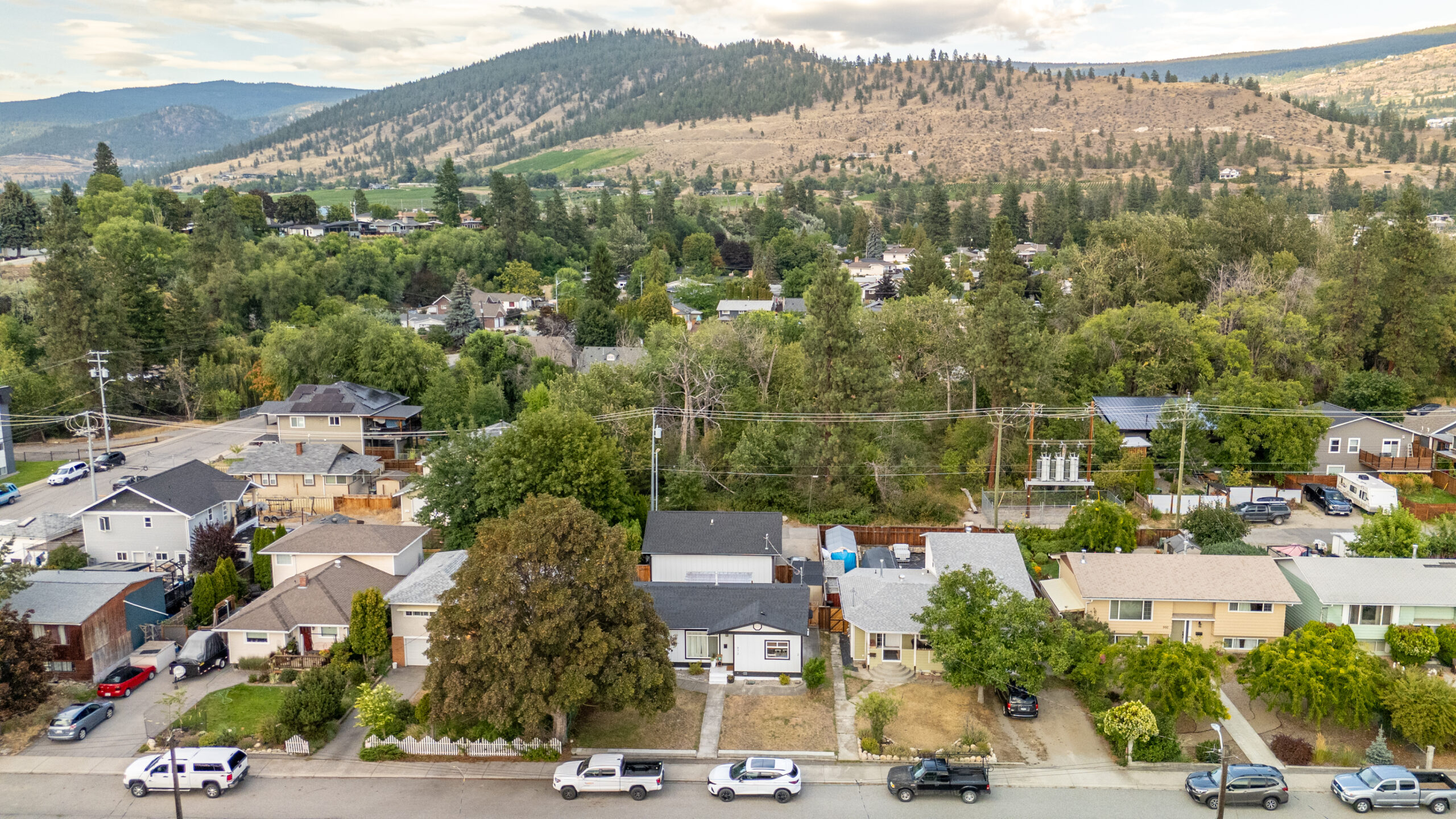 972 Kilwinning Street Penticton V2A 4N7