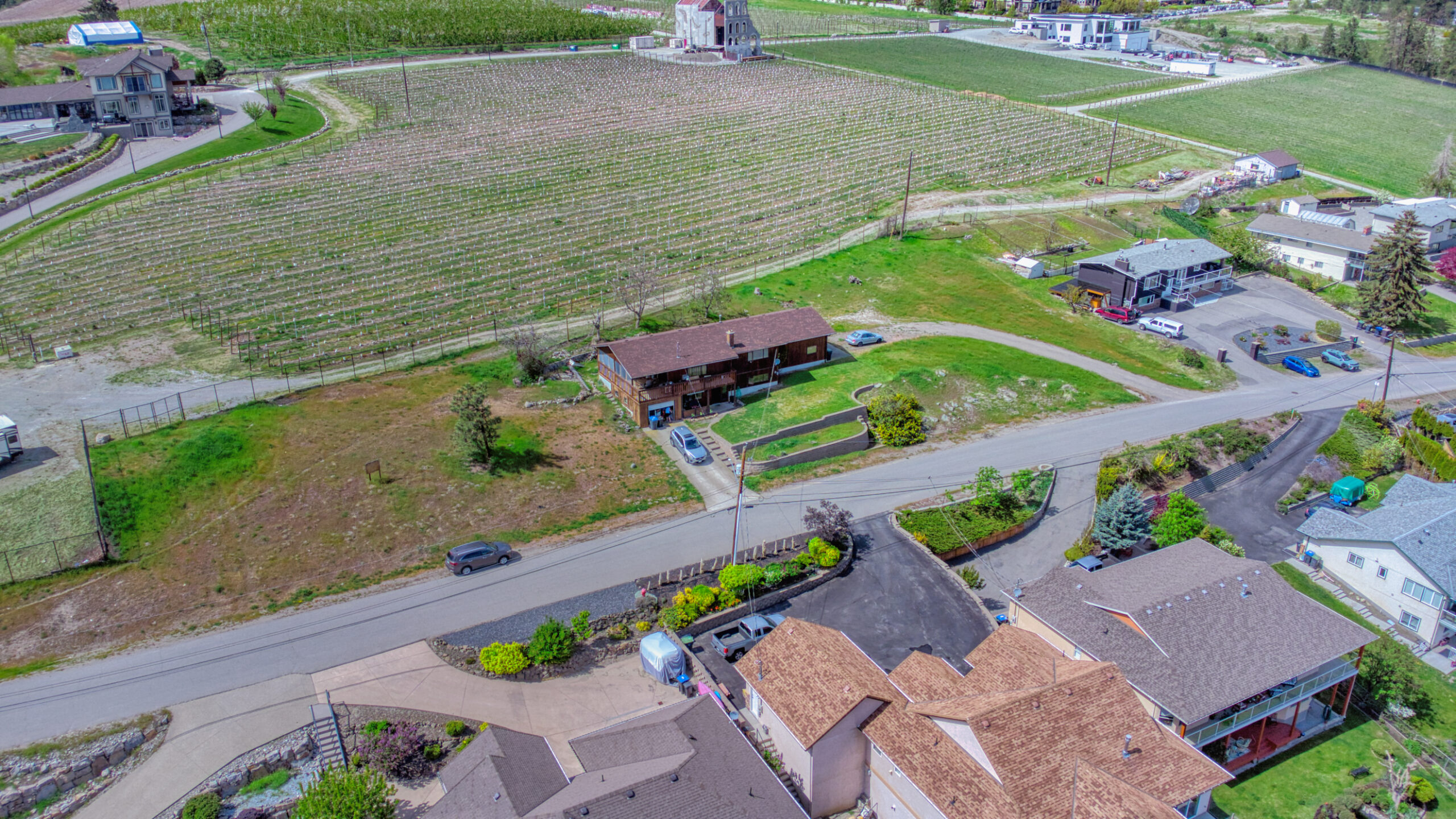 3924 Harding Road West Kelowna V4T 2J9