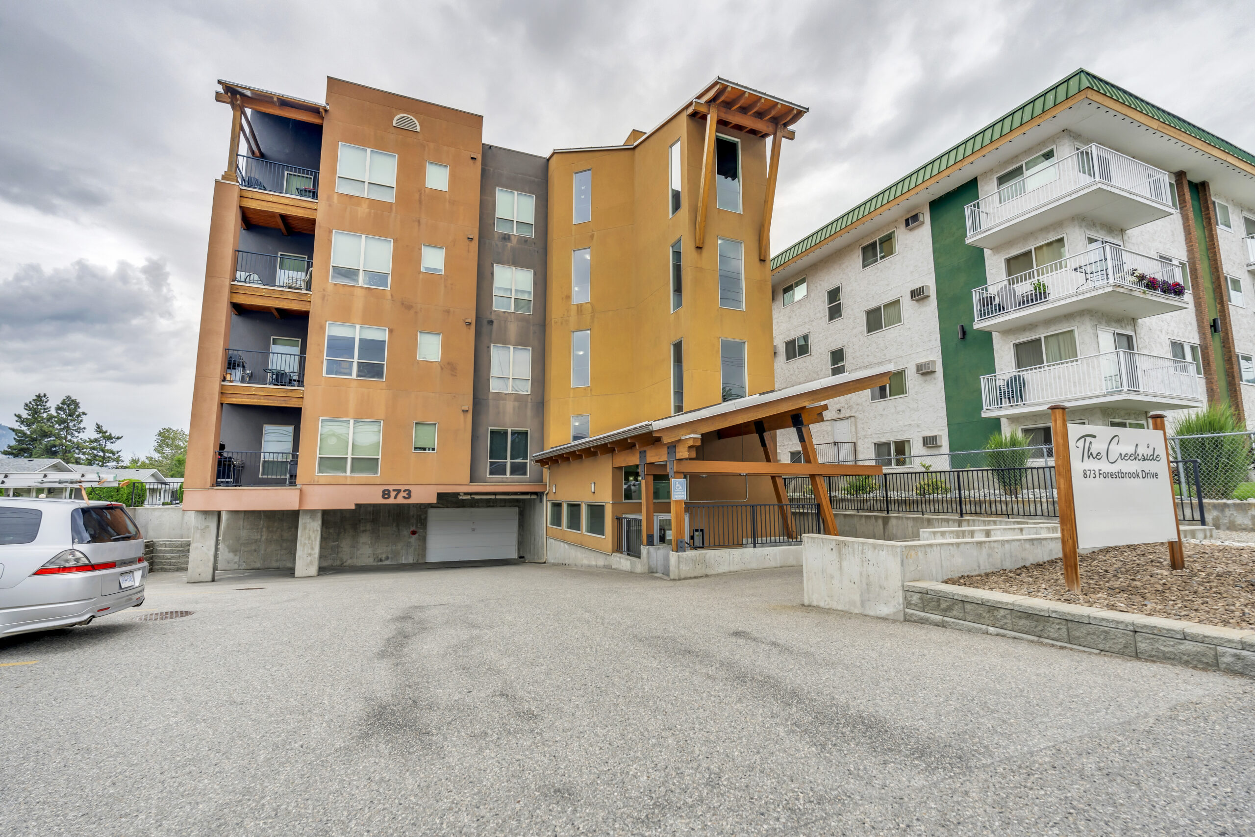 873 Forestbrook Drive 402 Penticton V2A 2E9