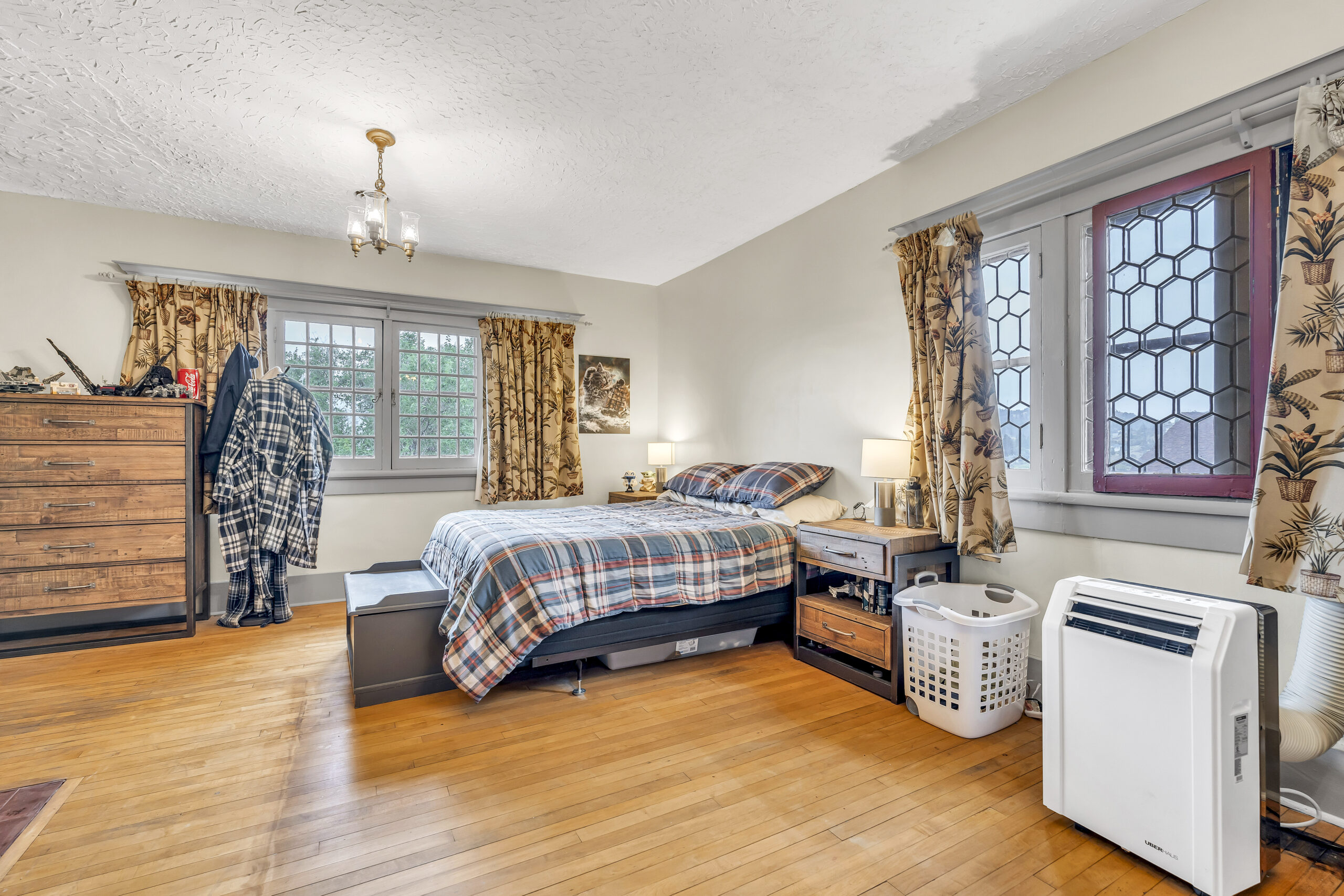 12405 Reynolds Avenue Summerland V0H 1Z8