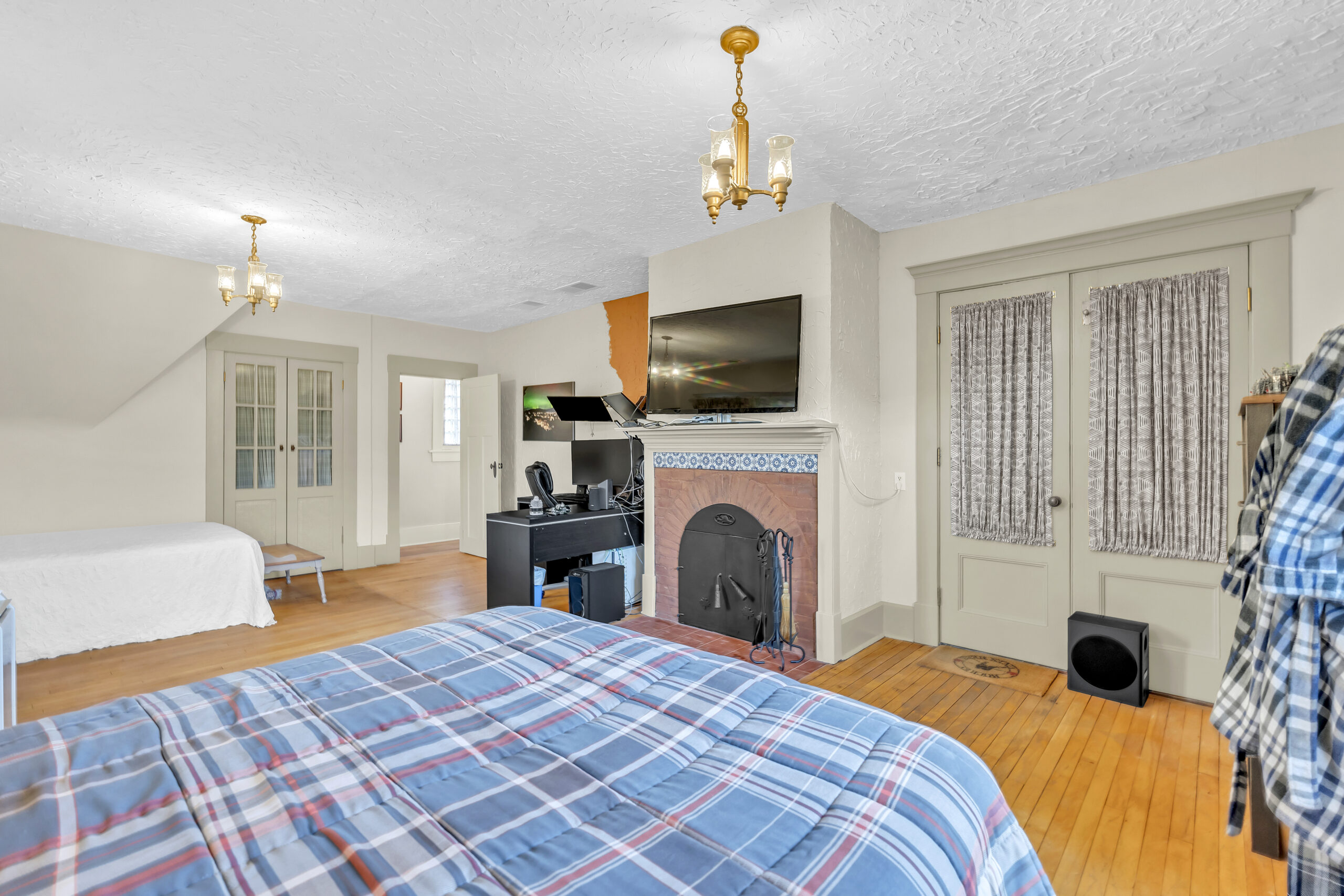 12405 Reynolds Avenue Summerland V0H 1Z8