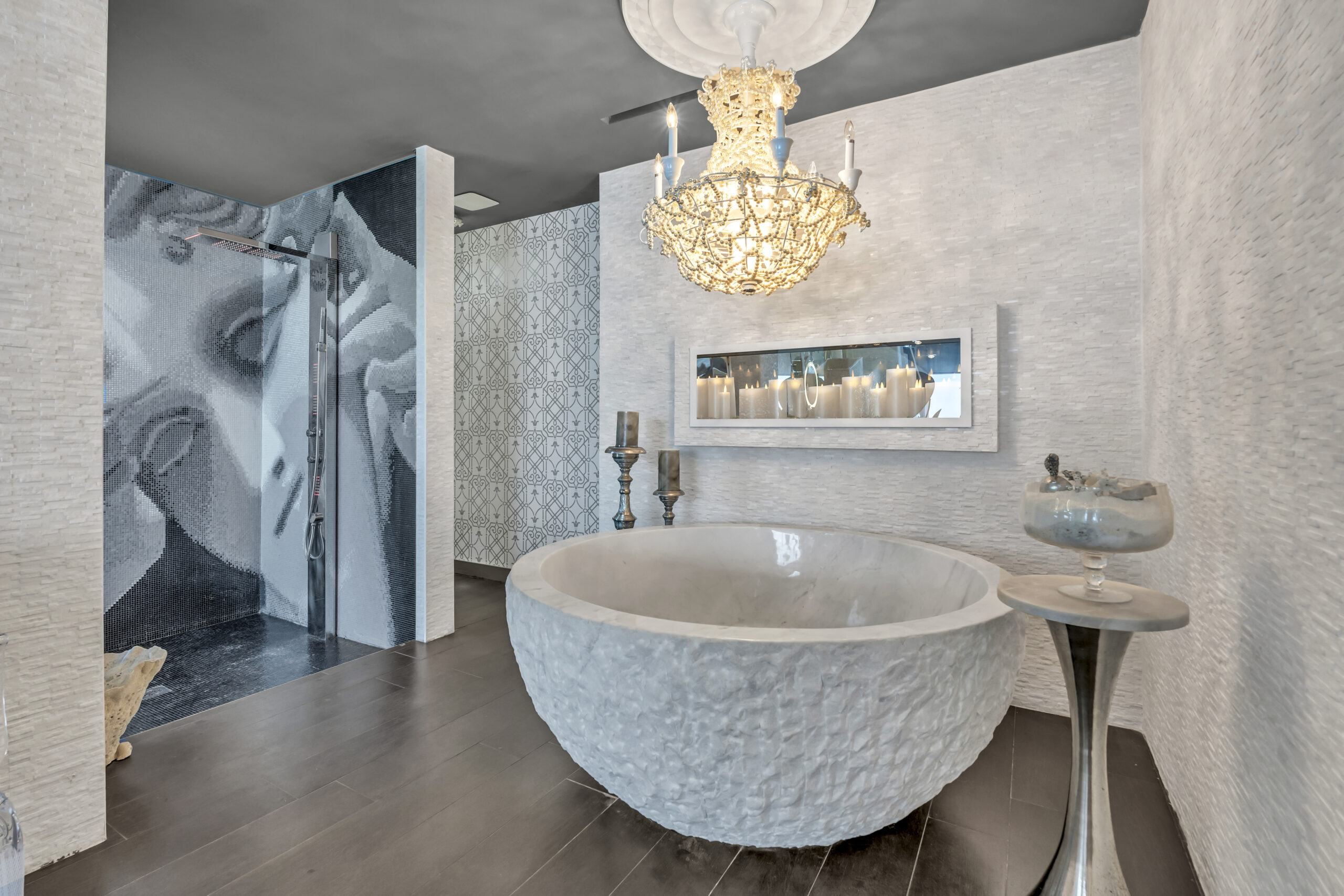 4358 Hobson Road Kelowna V1W 1Y3