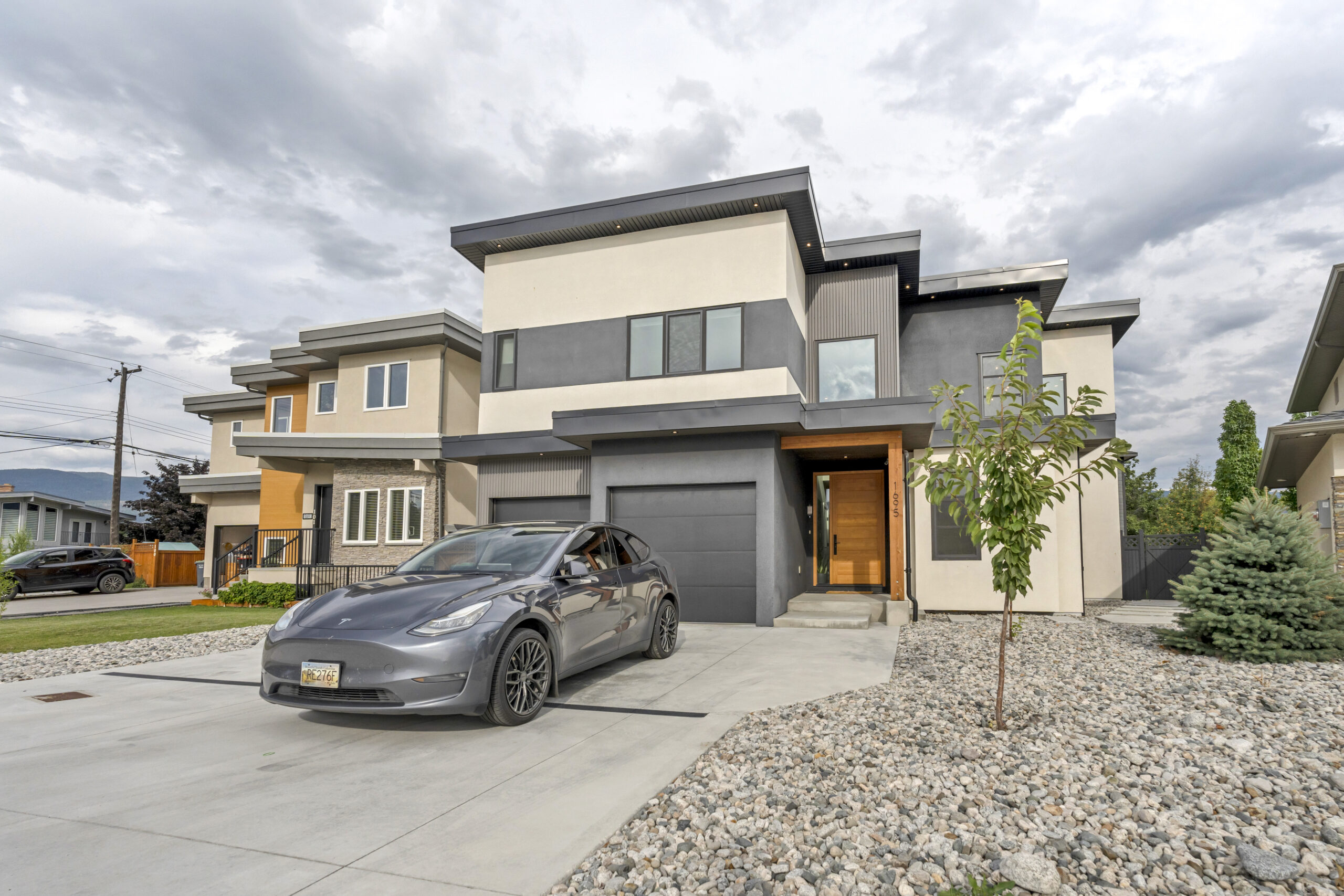 1695 Treffry Place Summerland V0H 1Z9