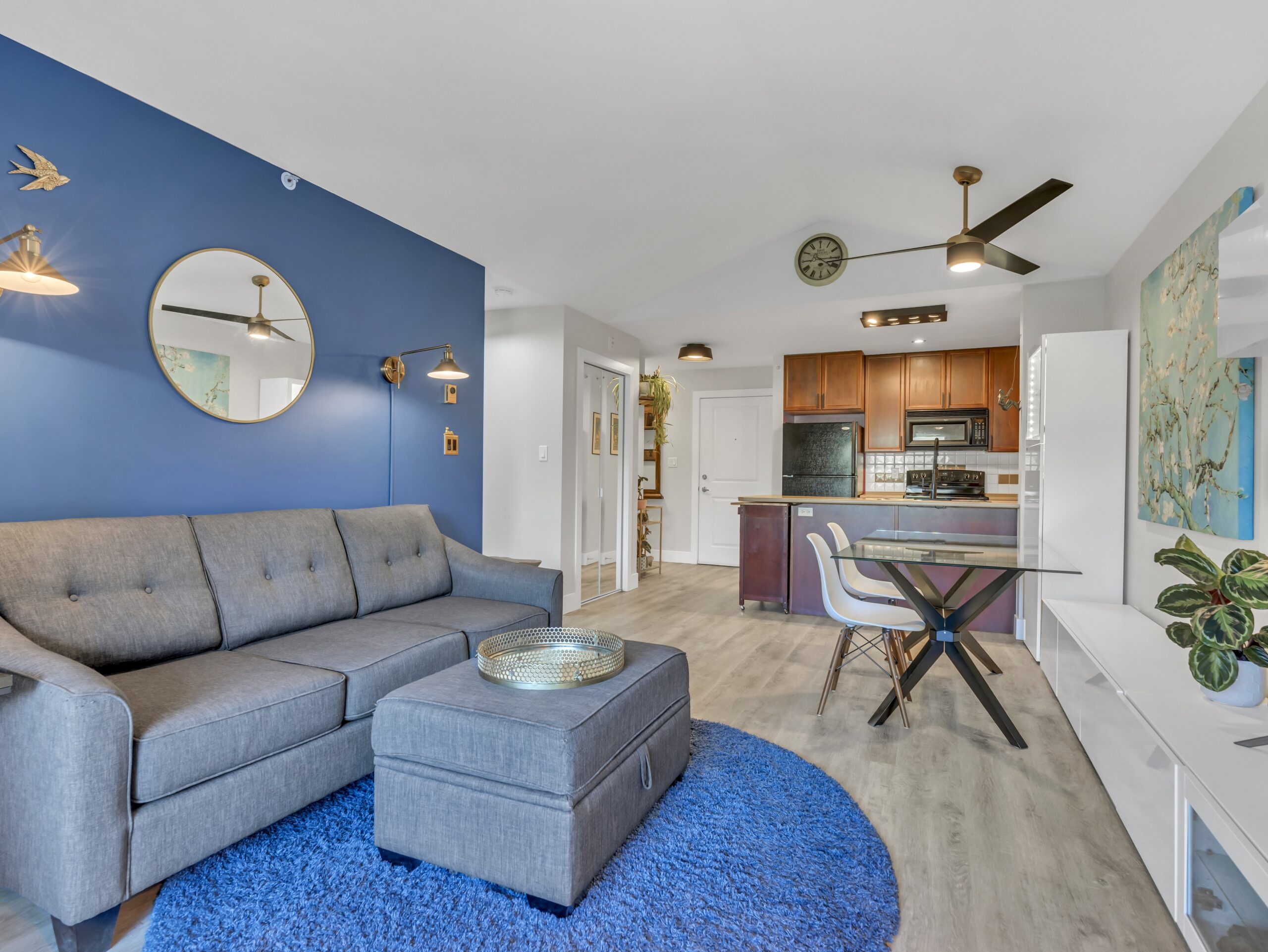 256 Hastings Avenue 401 Penticton V2A 2V6