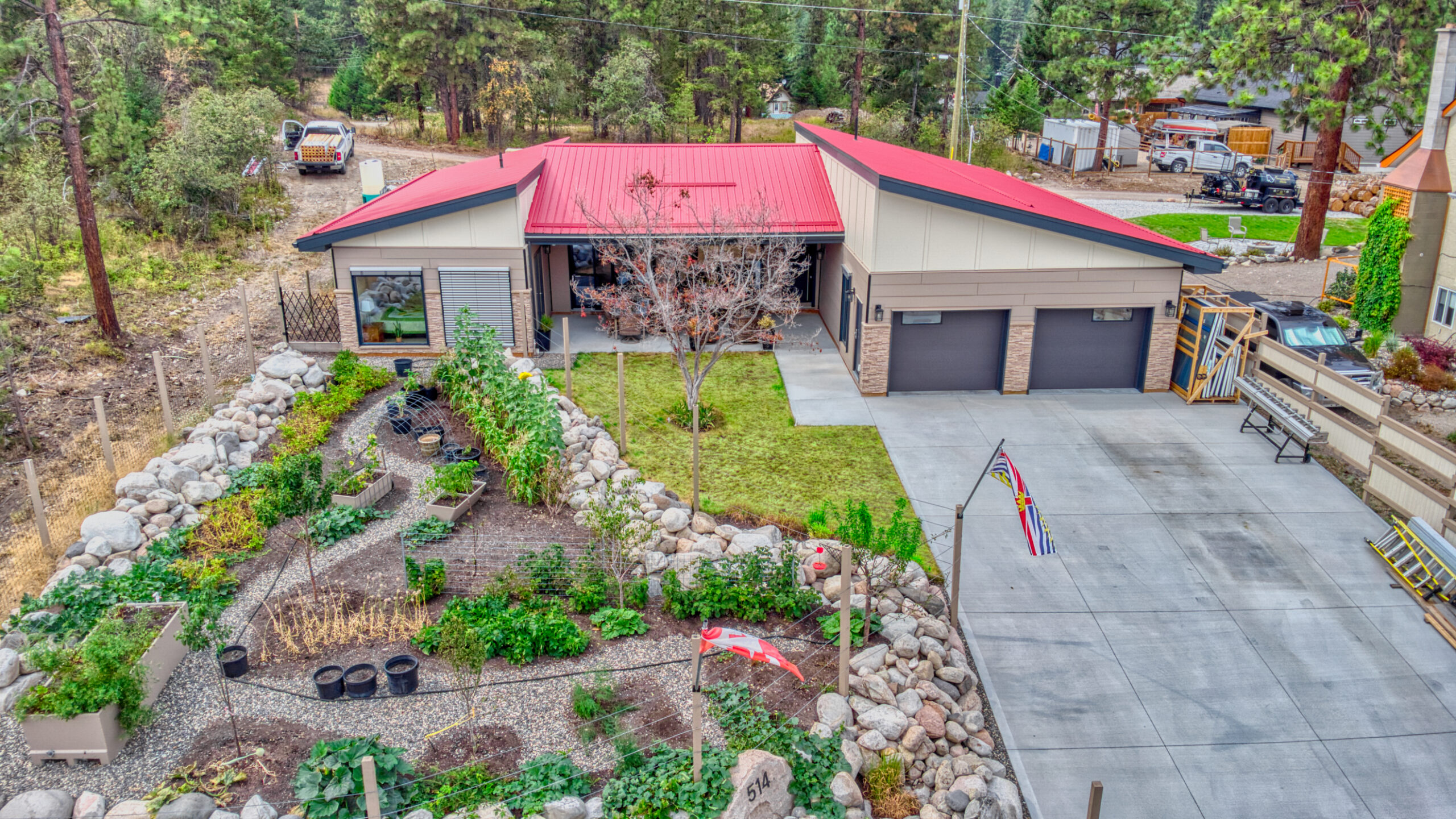 514 Mountain Drive Vernon V1H 2B8