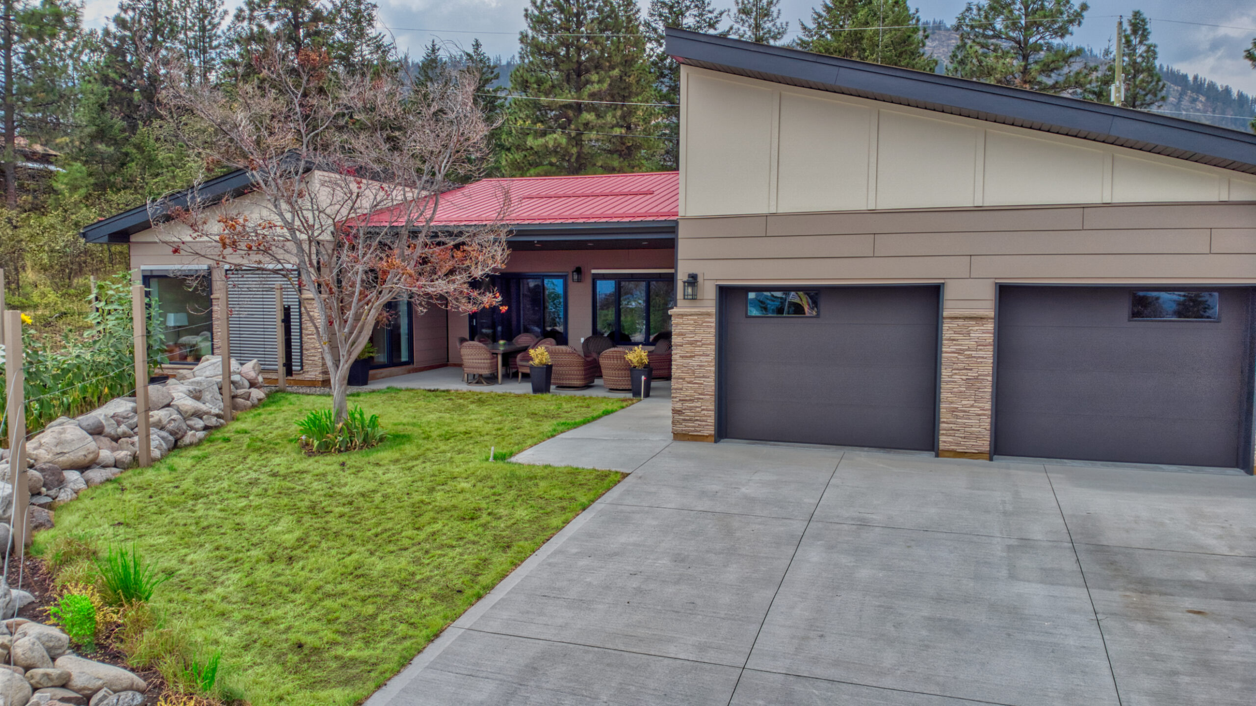 514 Mountain Drive Vernon V1H 2B8