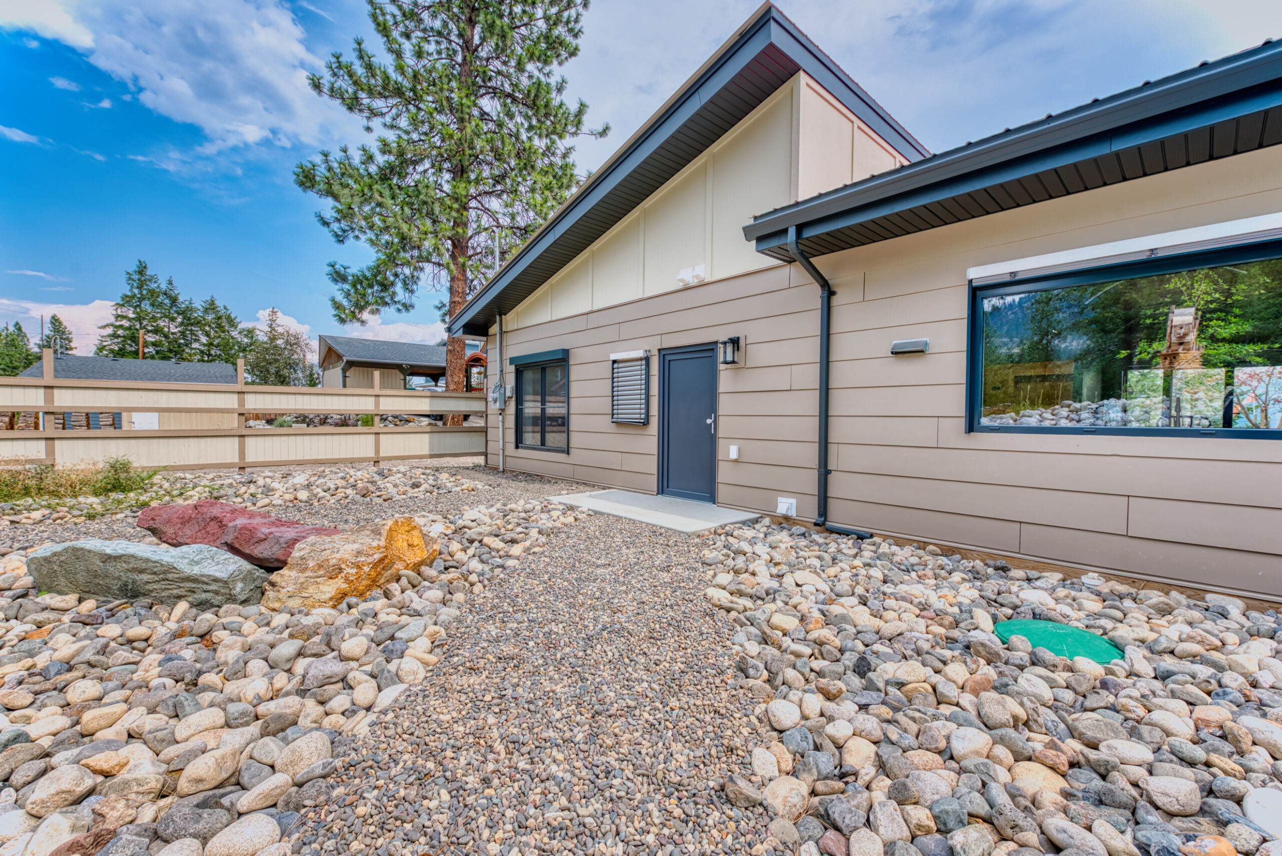 514 Mountain Drive Vernon V1H 2B8