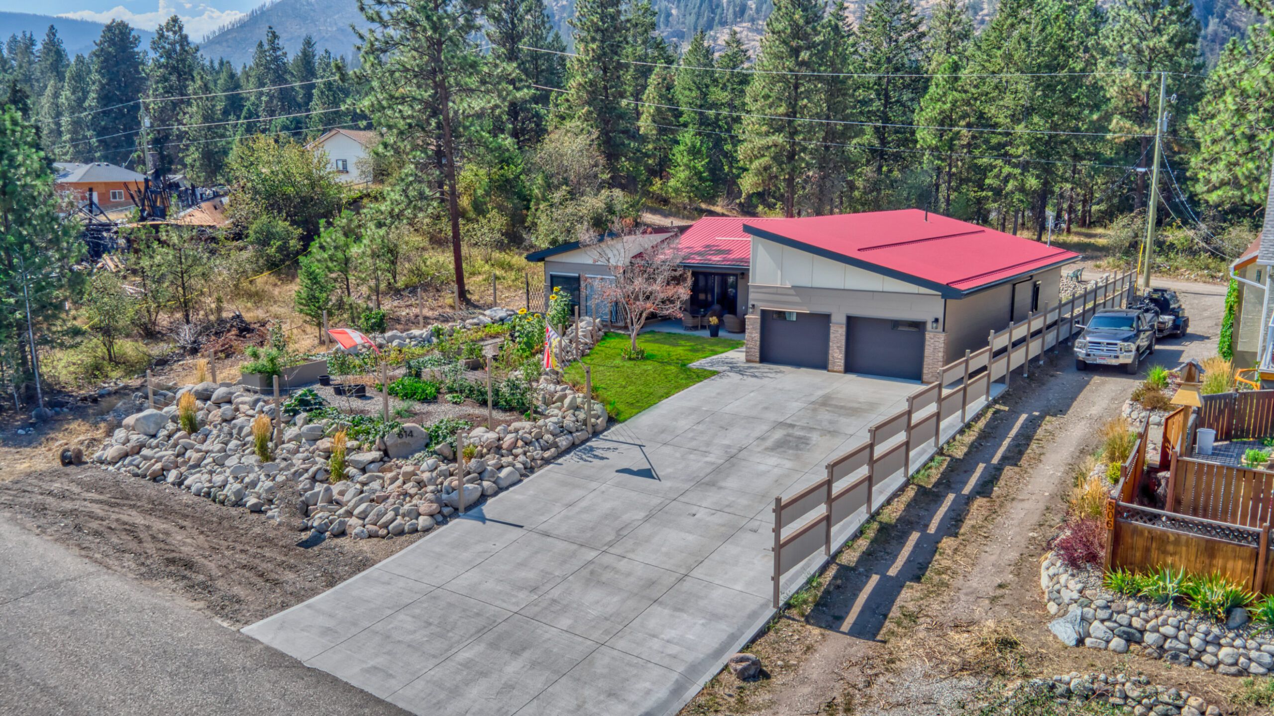 514 Mountain Drive Vernon V1H 2B8