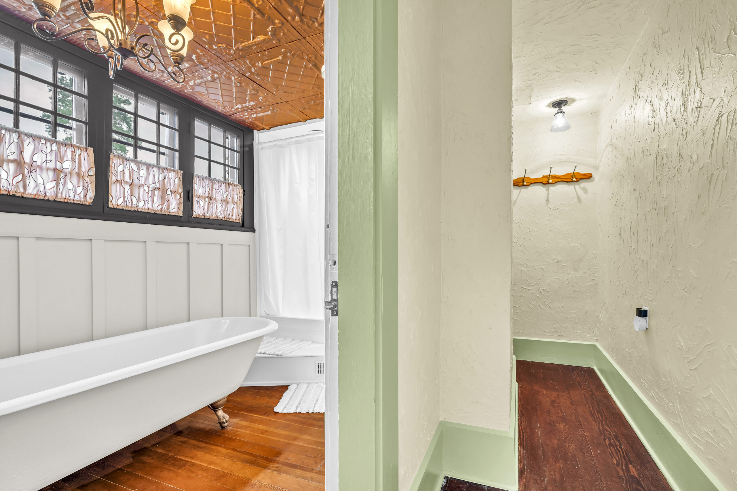 12405 Reynolds Avenue Summerland V0H 1Z8