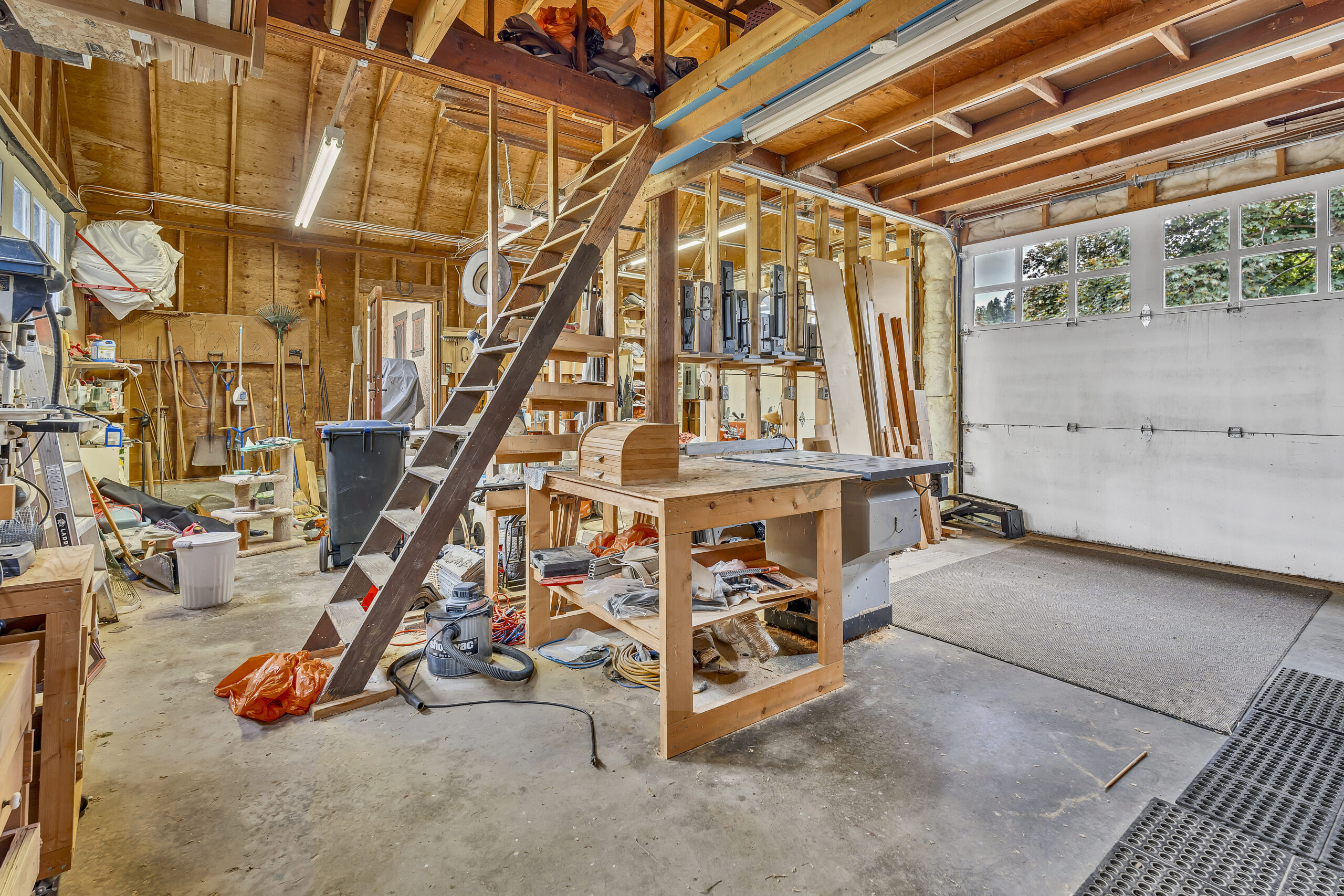 12405 Reynolds Avenue Summerland V0H 1Z8