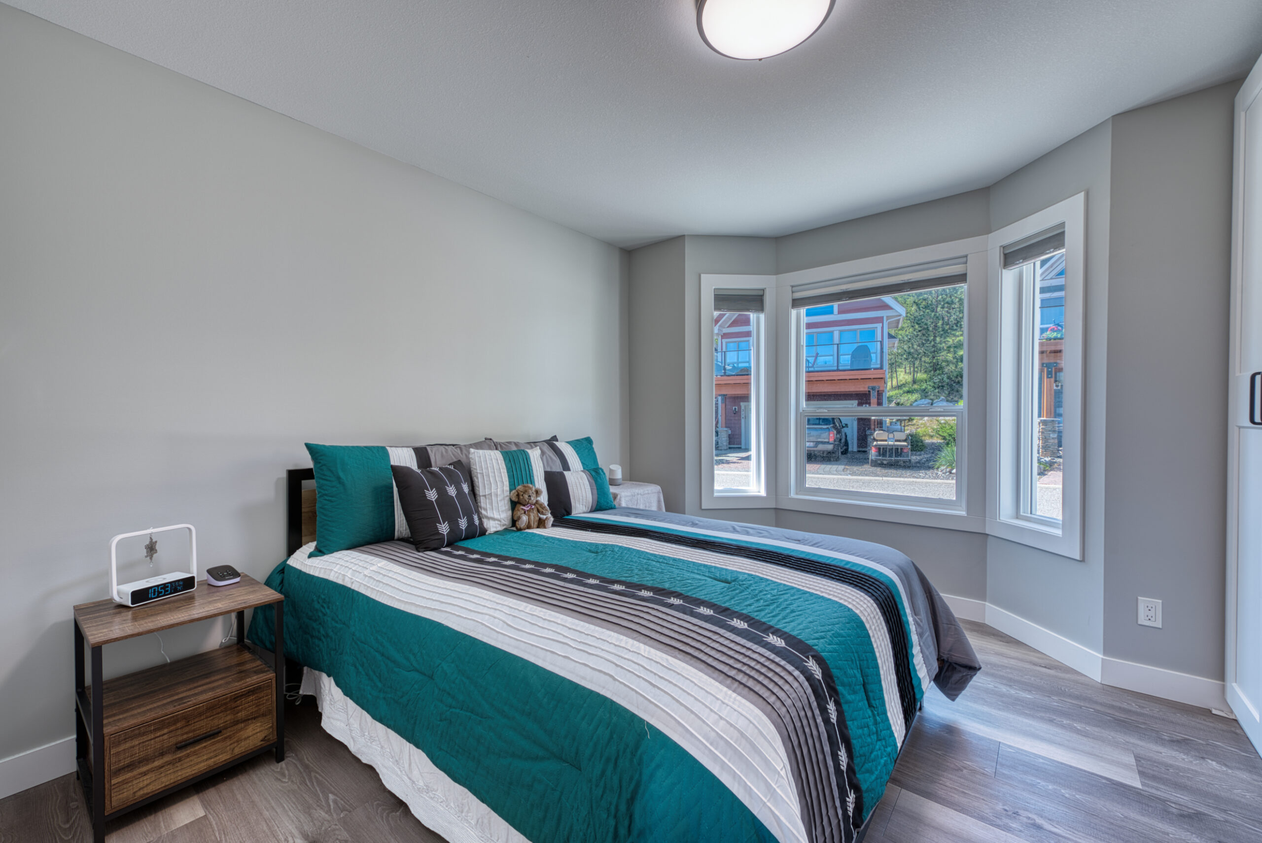 6833 Madrid Way 348 Kelowna V1Z 3R8