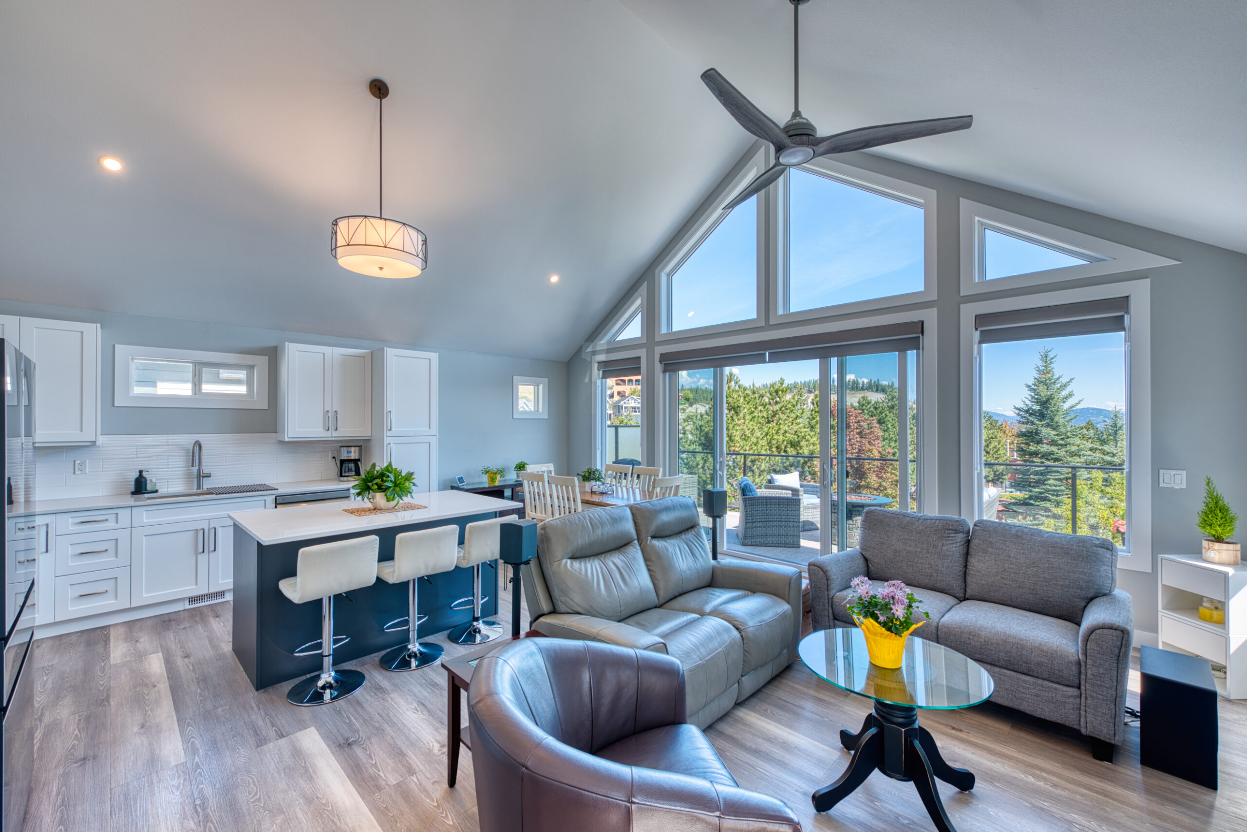 6833 Madrid Way 348 Kelowna V1Z 3R8