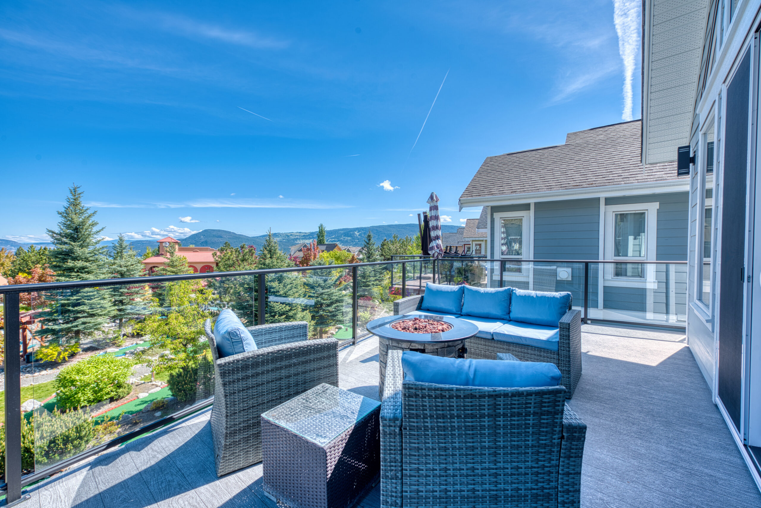 6833 Madrid Way 348 Kelowna V1Z 3R8