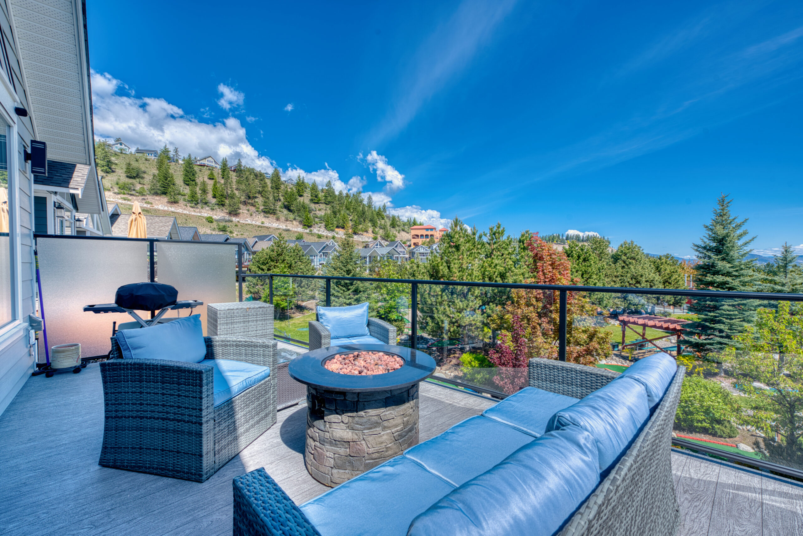 6833 Madrid Way 348 Kelowna V1Z 3R8
