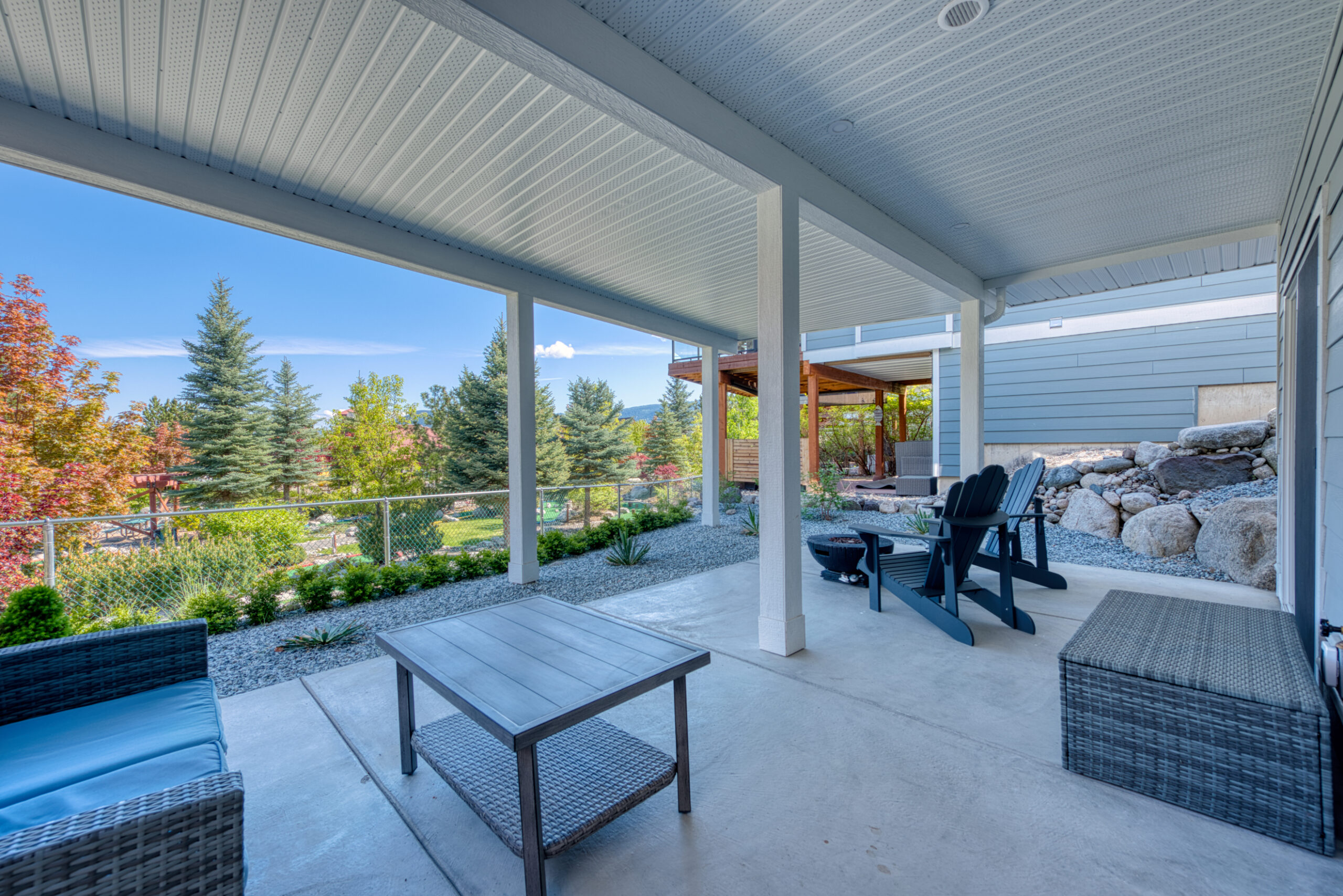 6833 Madrid Way 348 Kelowna V1Z 3R8