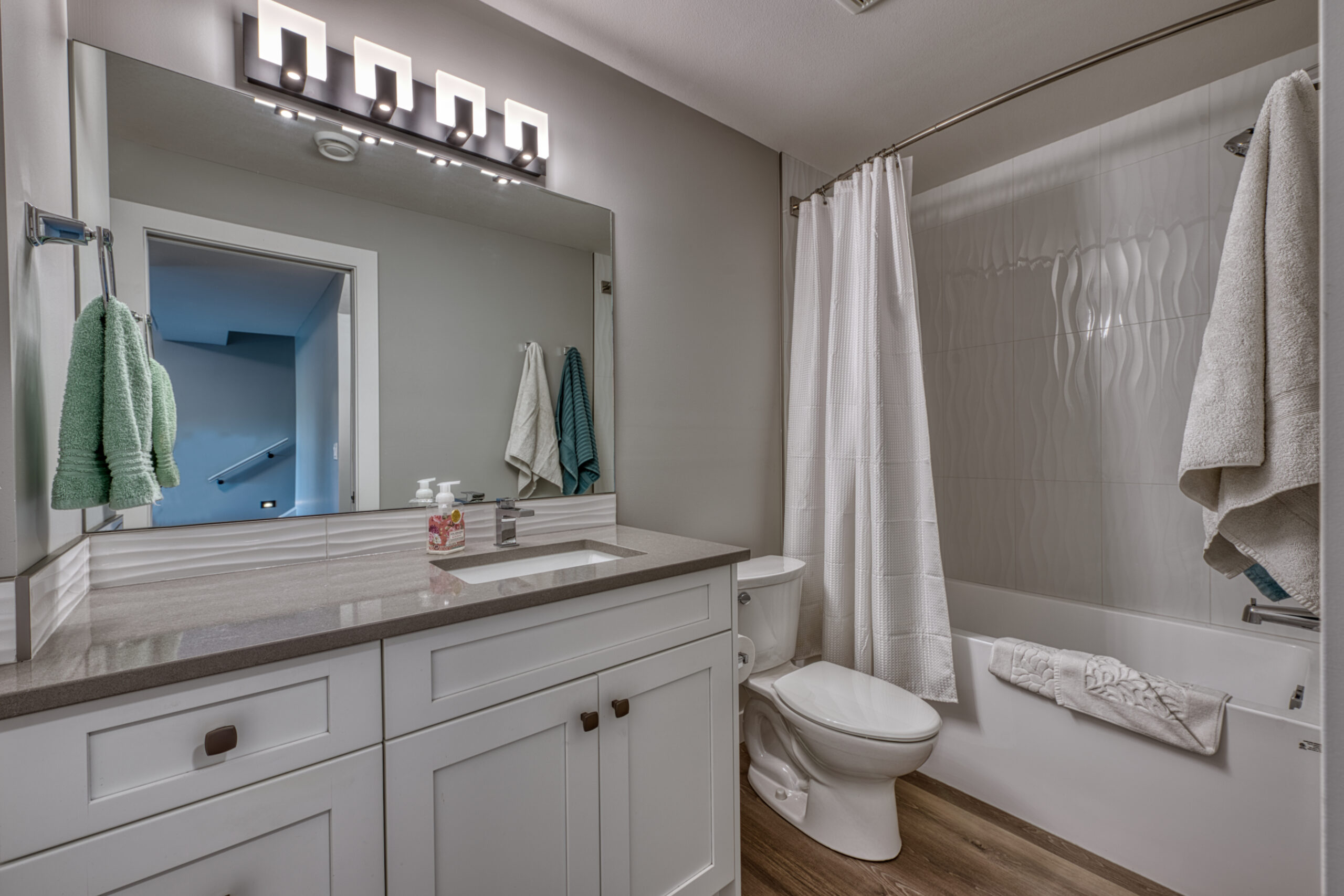 6833 Madrid Way 348 Kelowna V1Z 3R8