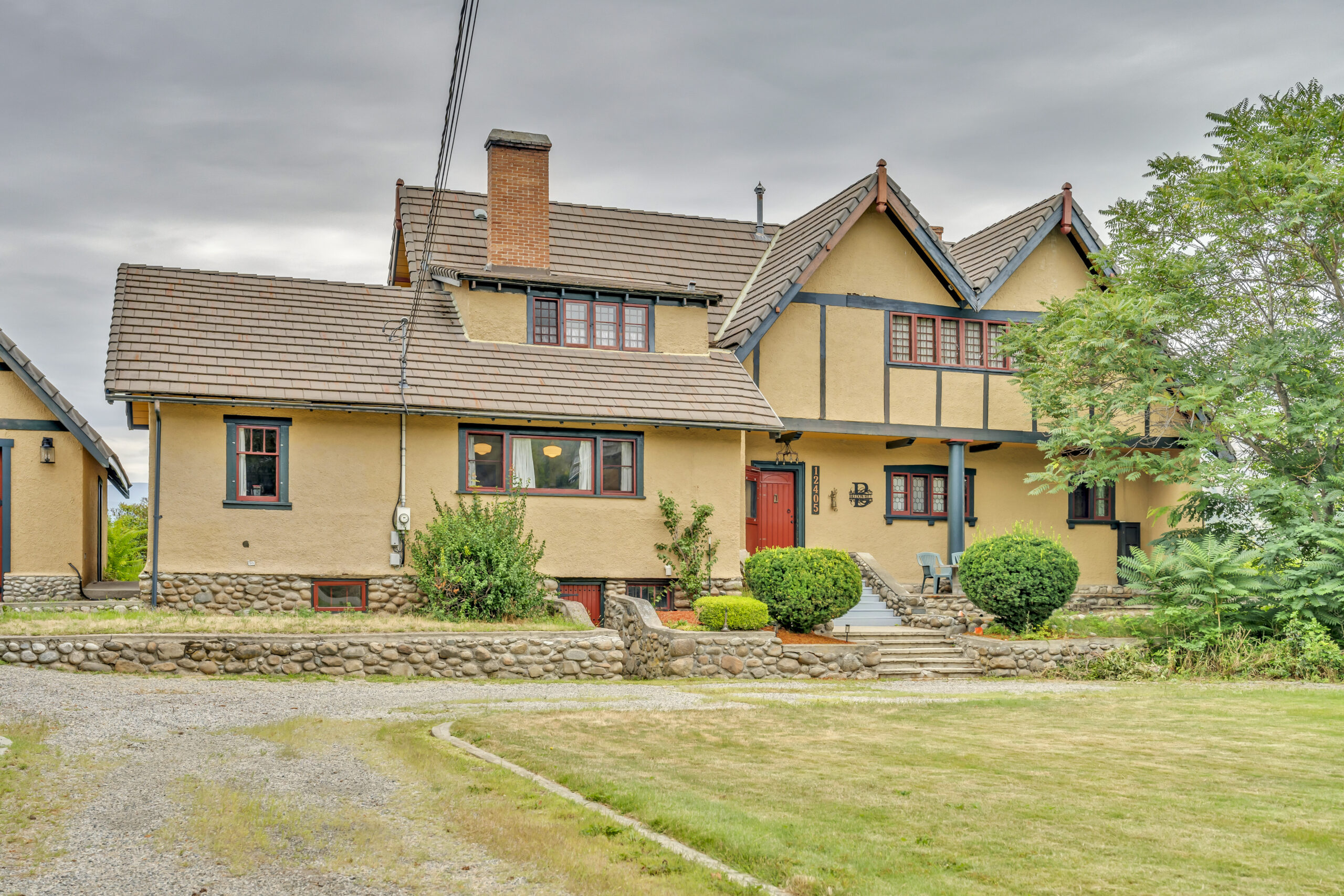 12405 Reynolds Avenue Summerland V0H 1Z8