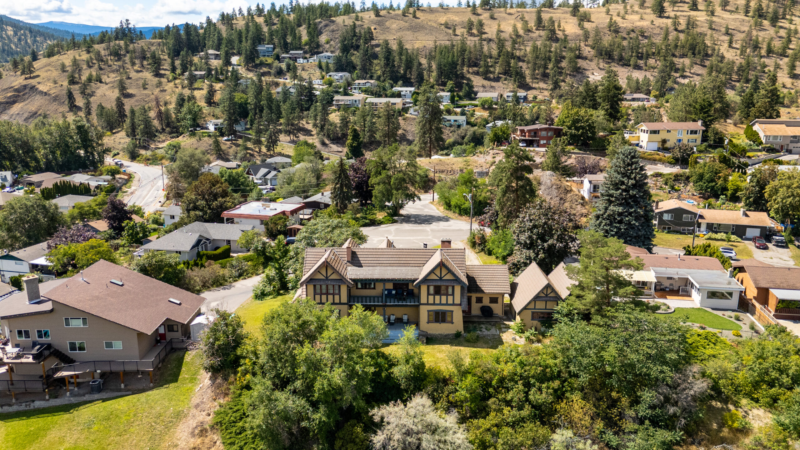 12405 Reynolds Avenue Summerland V0H 1Z8