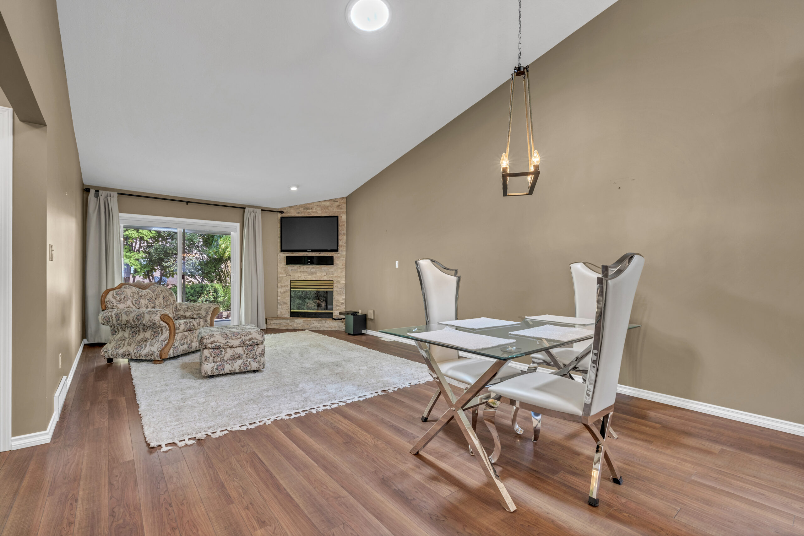 8700 Jubilee Road 14 Summerland V0H 1Z5