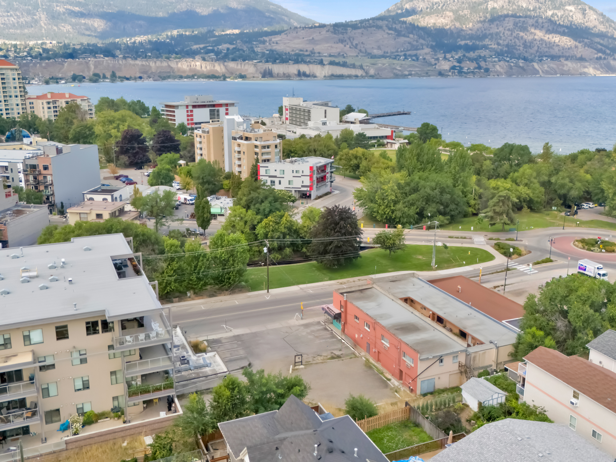 98 Ellis Street Penticton V2A 4L5