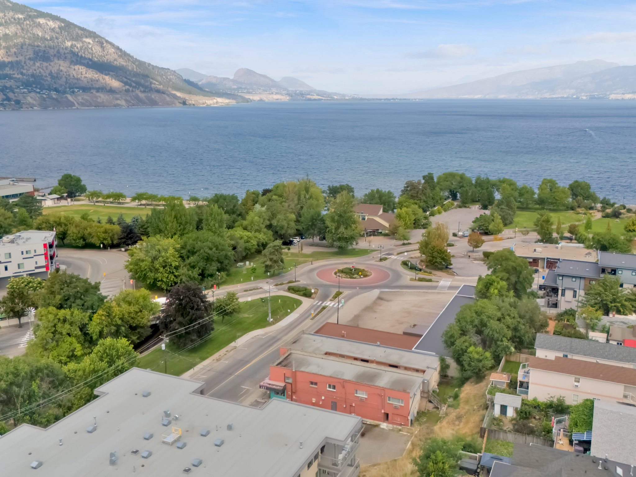 98 Ellis Street Penticton V2A 4L5
