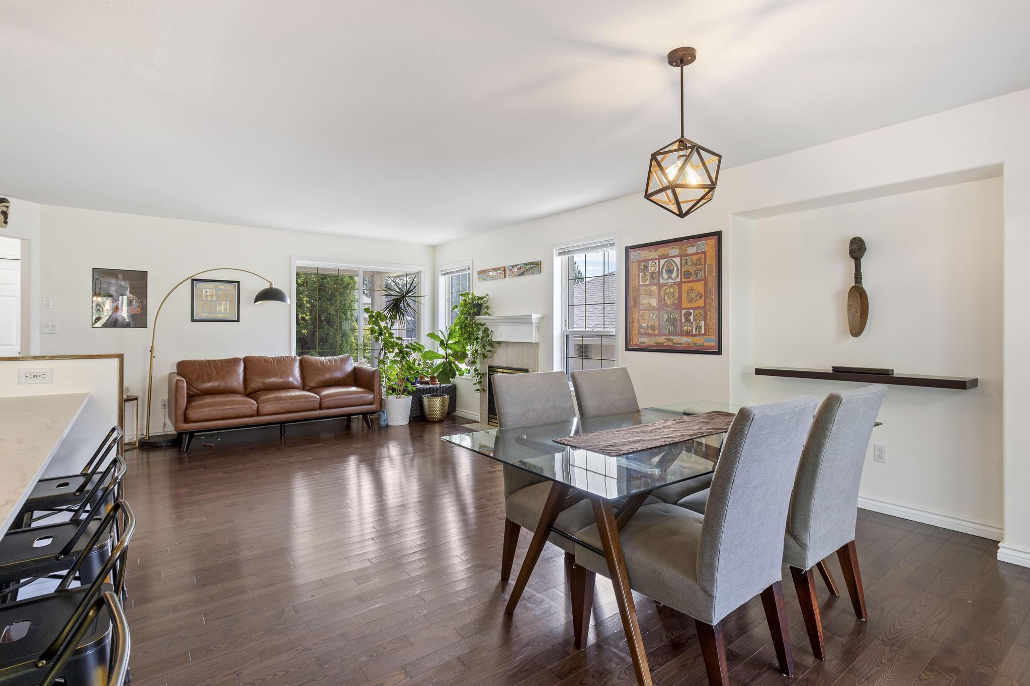2098 Sunview Drive West Kelowna V1Z 3P9