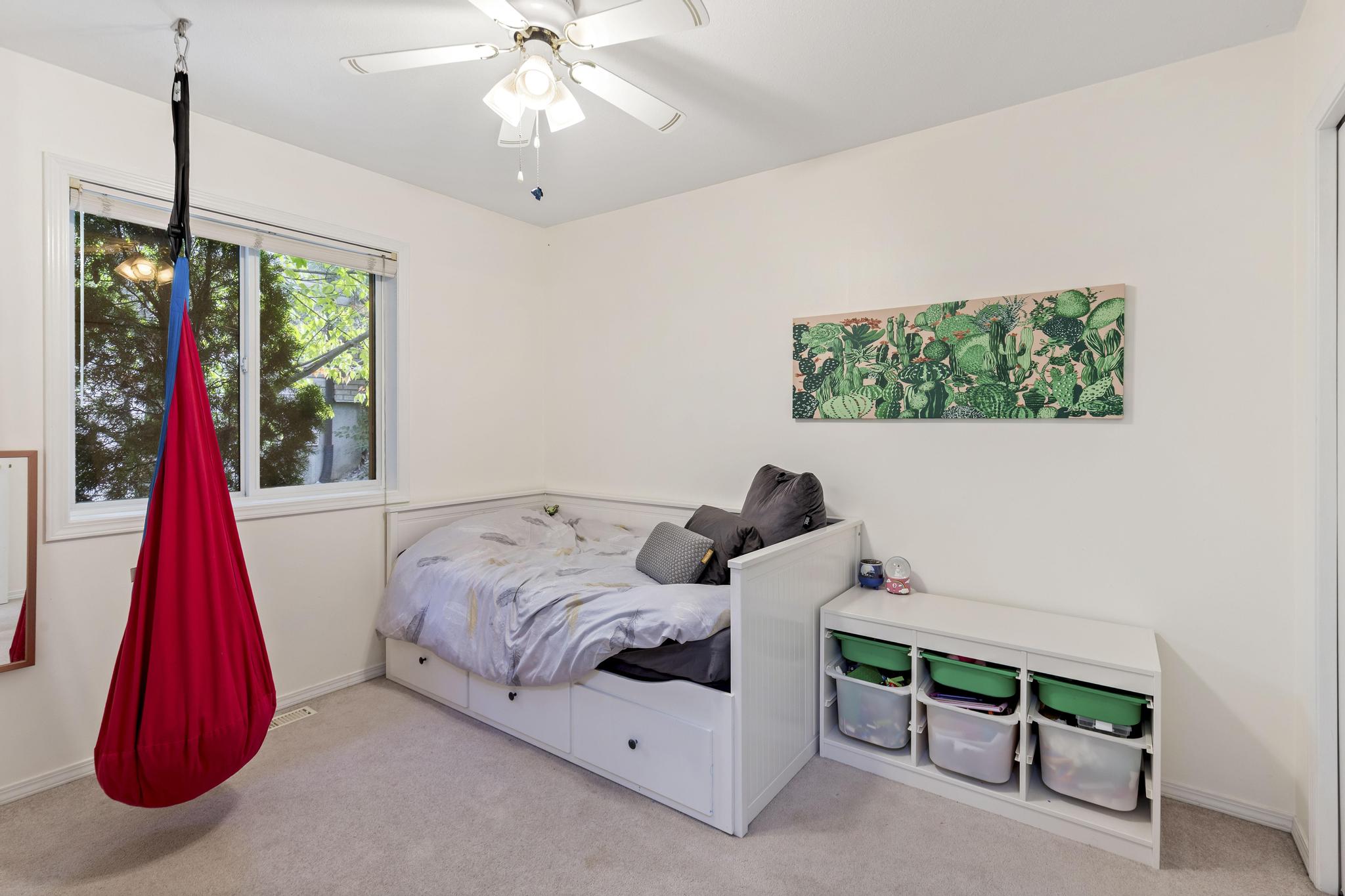 2098 Sunview Drive West Kelowna V1Z 3P9