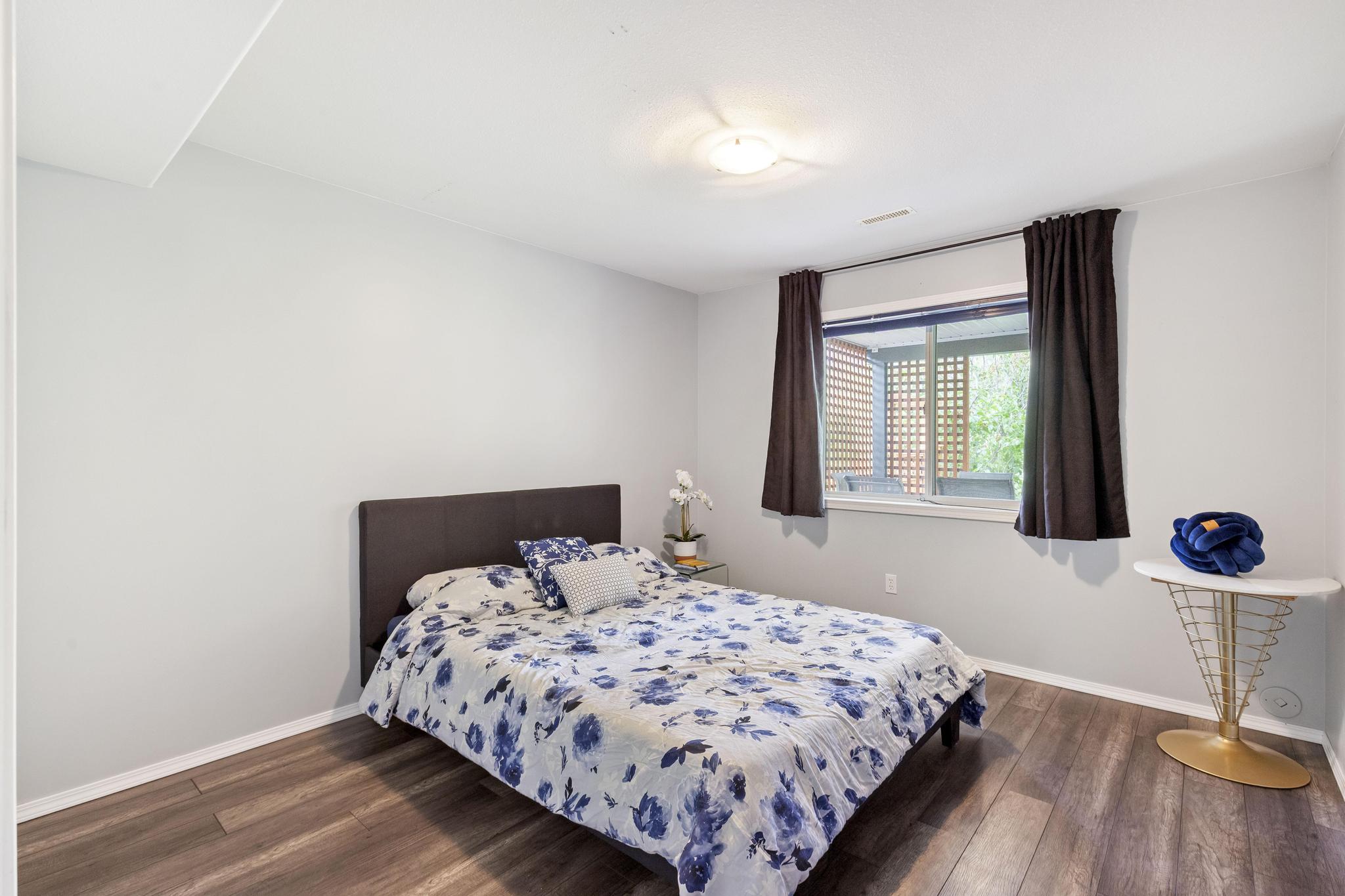 2098 Sunview Drive West Kelowna V1Z 3P9