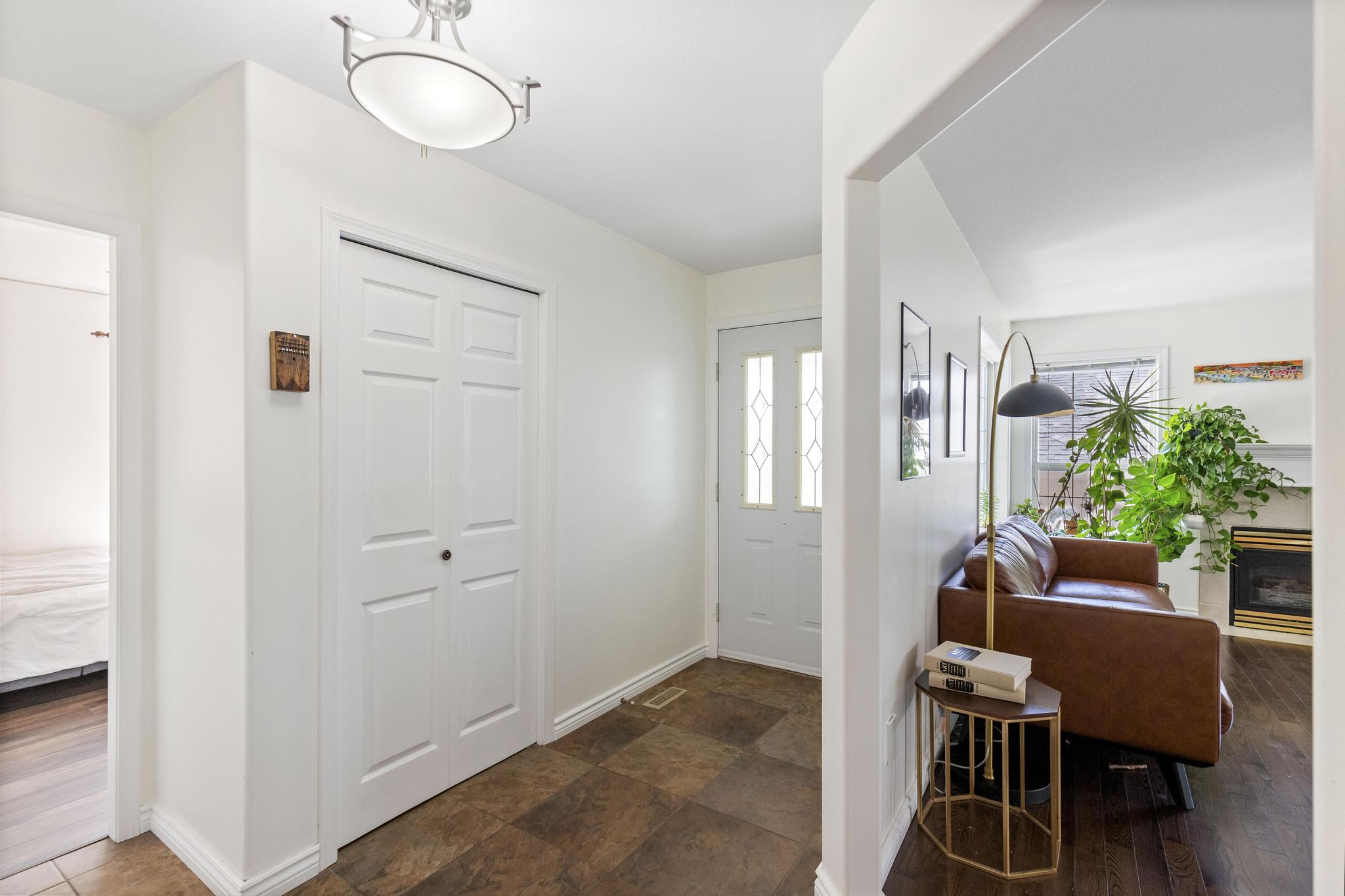 2098 Sunview Drive West Kelowna V1Z 3P9