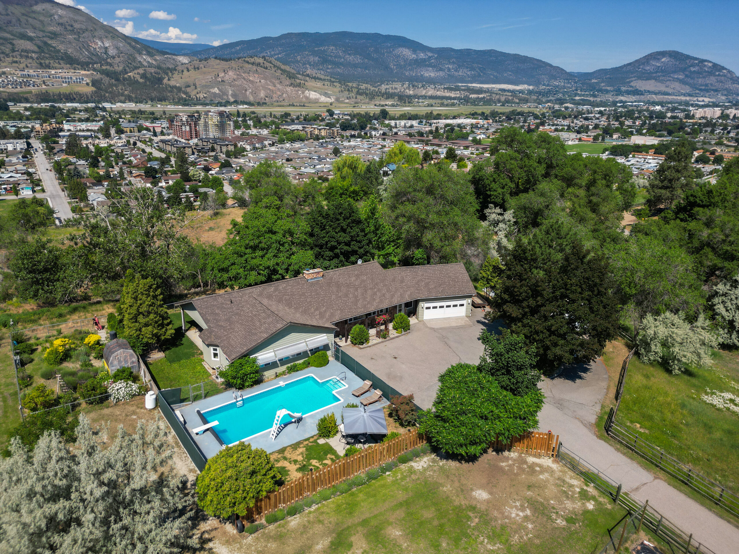 3575 Valleyview Road Penticton V2A 8W9
