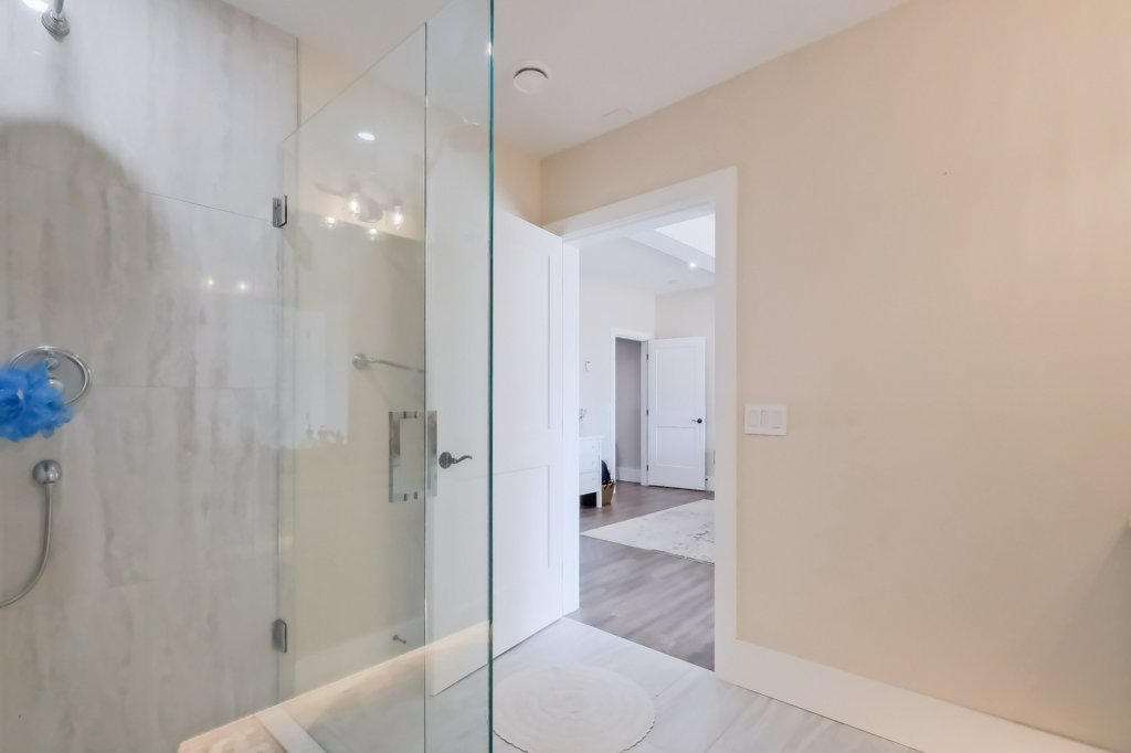7389 Falcon Ridge Crescent Kelowna V1P 1J2