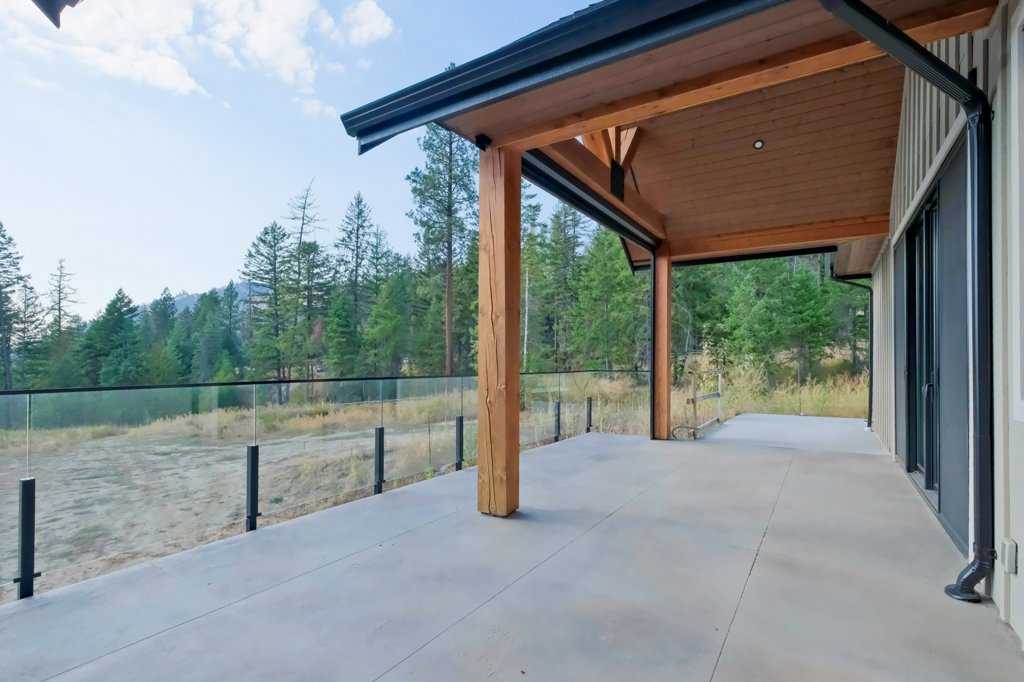 7389 Falcon Ridge Crescent Kelowna V1P 1J2