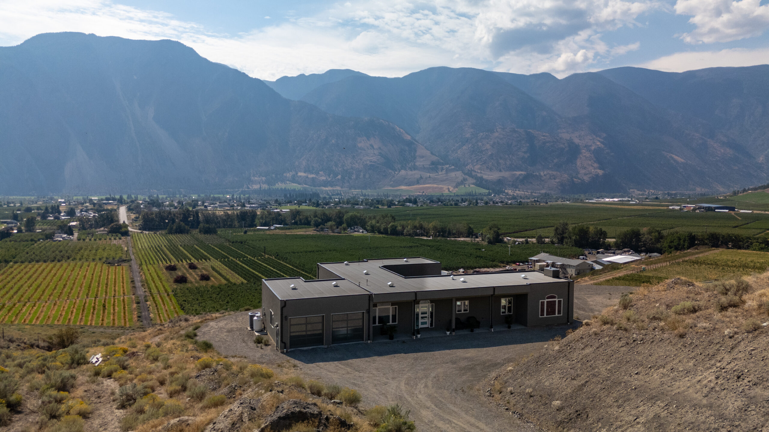 195 Pin Cushion Trail