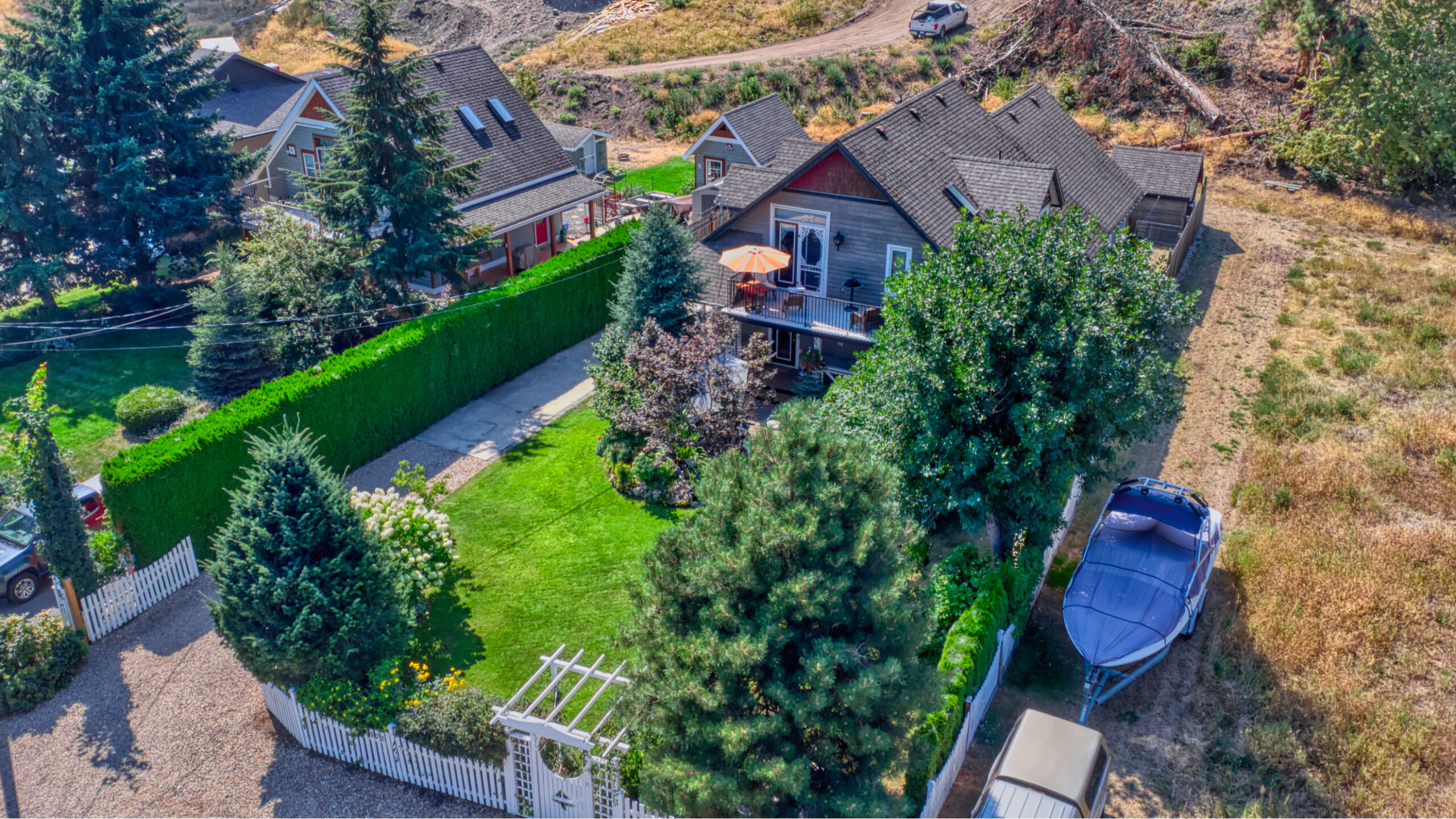 7372 Fintry Delta Road Kelowna V1Z 3V2