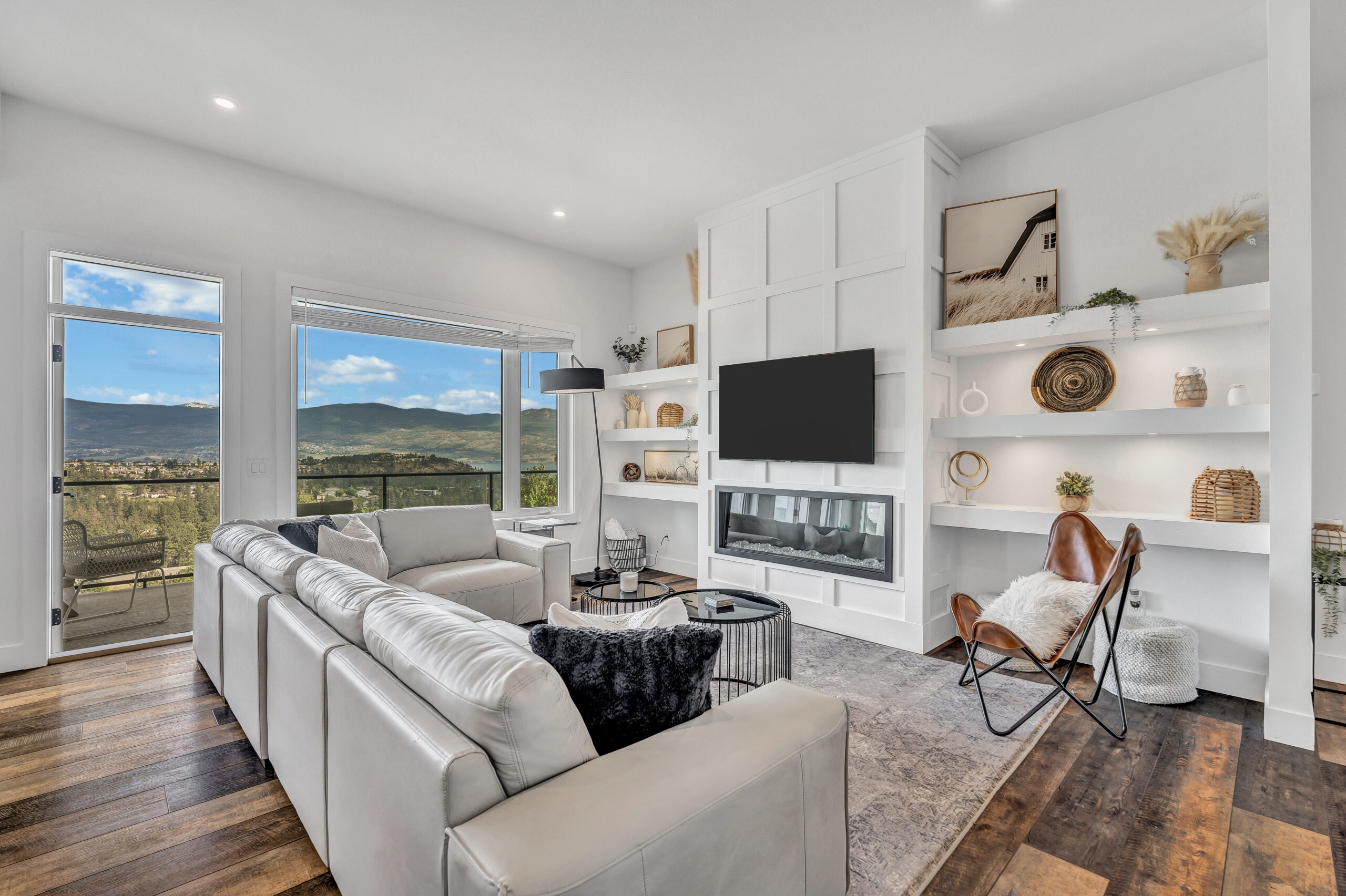 2129 Ensign Quay West Kelowna V4T 1V1