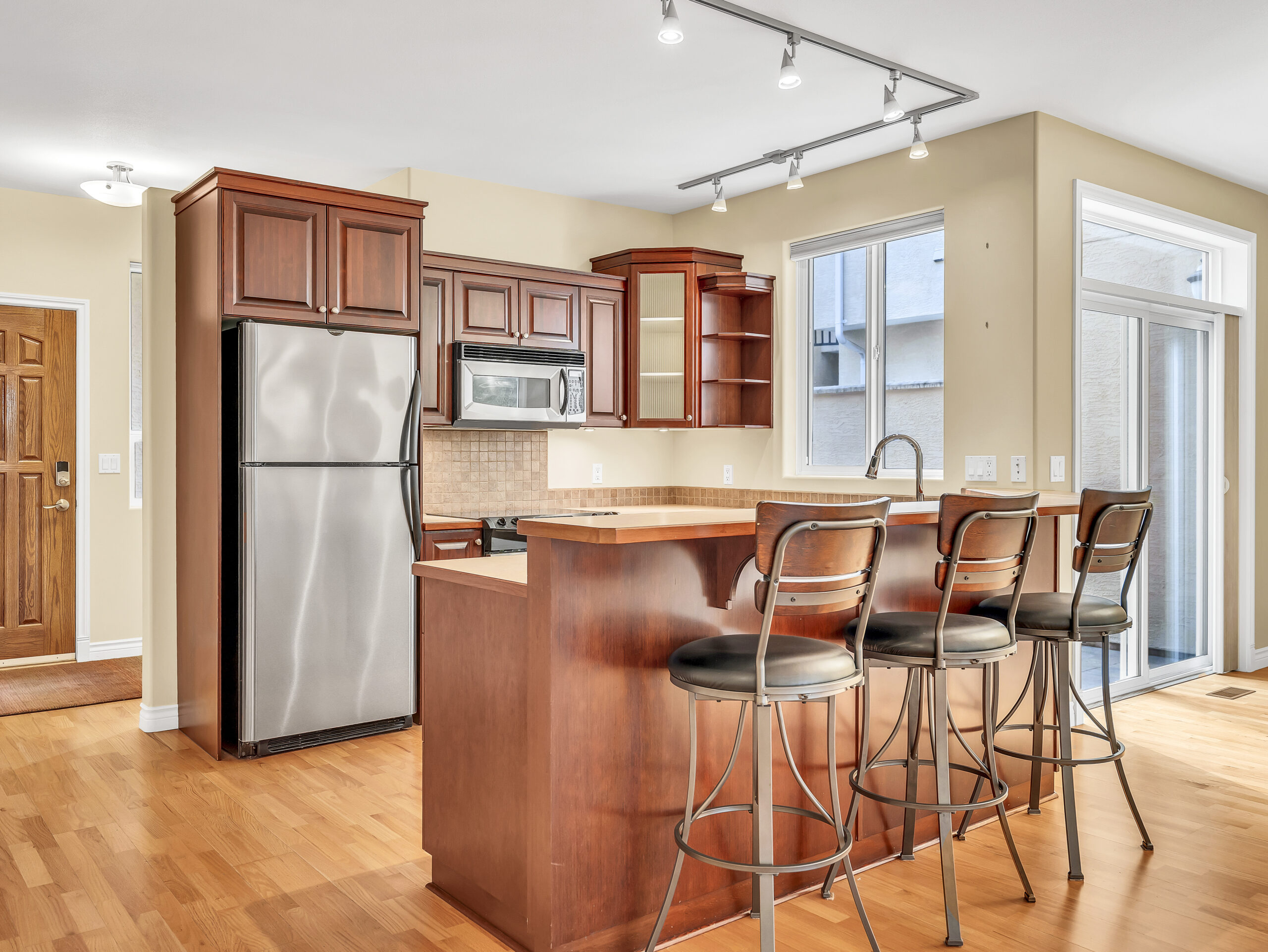 240 Yorkton Avenue 104 Penticton V2A 3V2