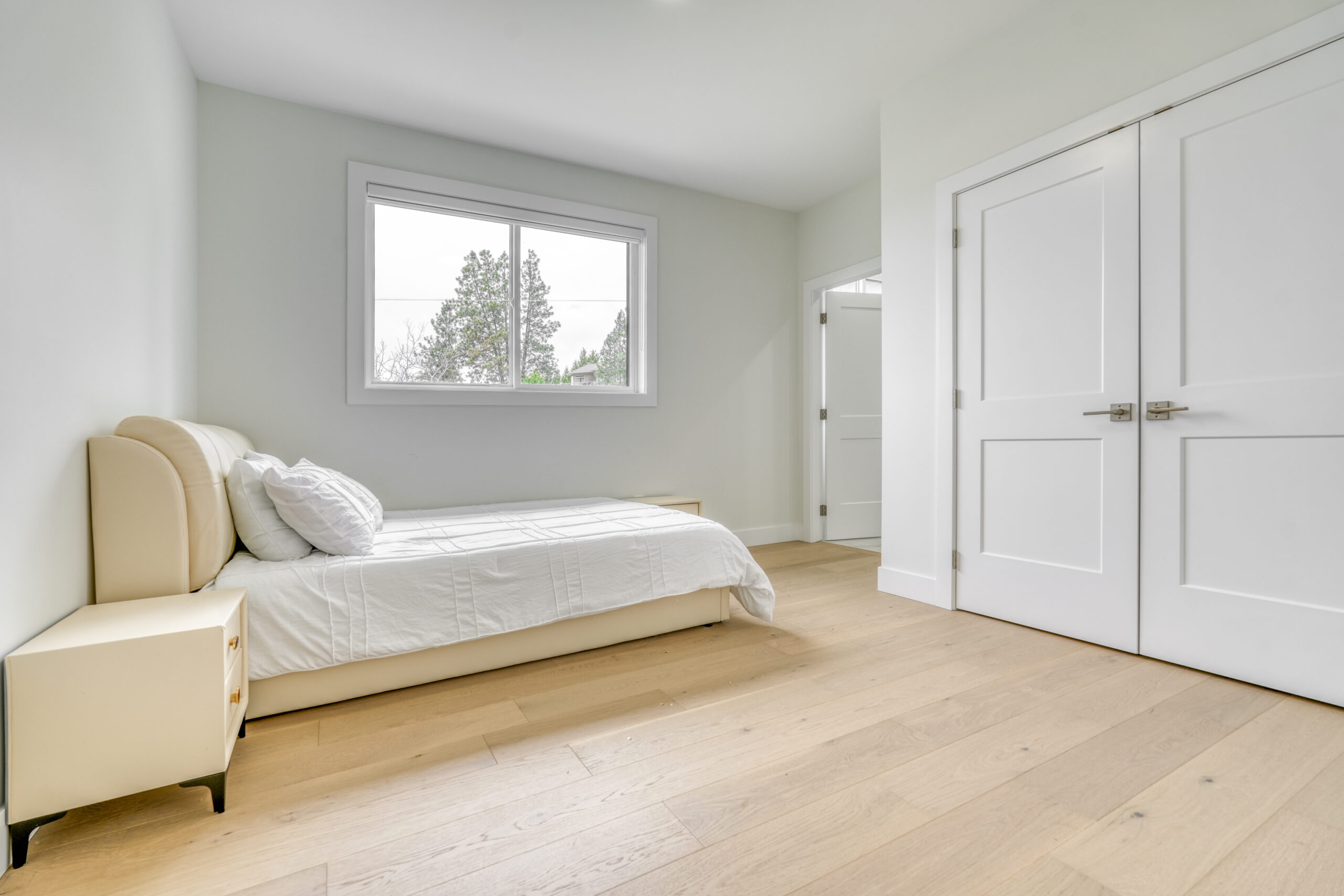 1047 Oak Barrel Place West Kelowna V1Z 2G9