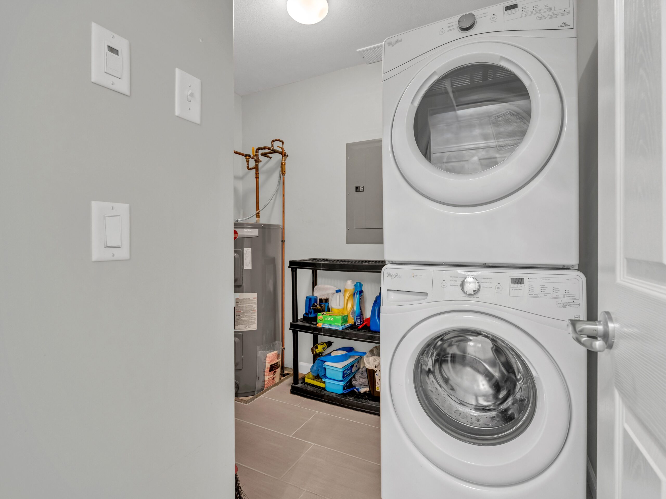 3589 Skaha Lake Road 303 Penticton V2A 7K2