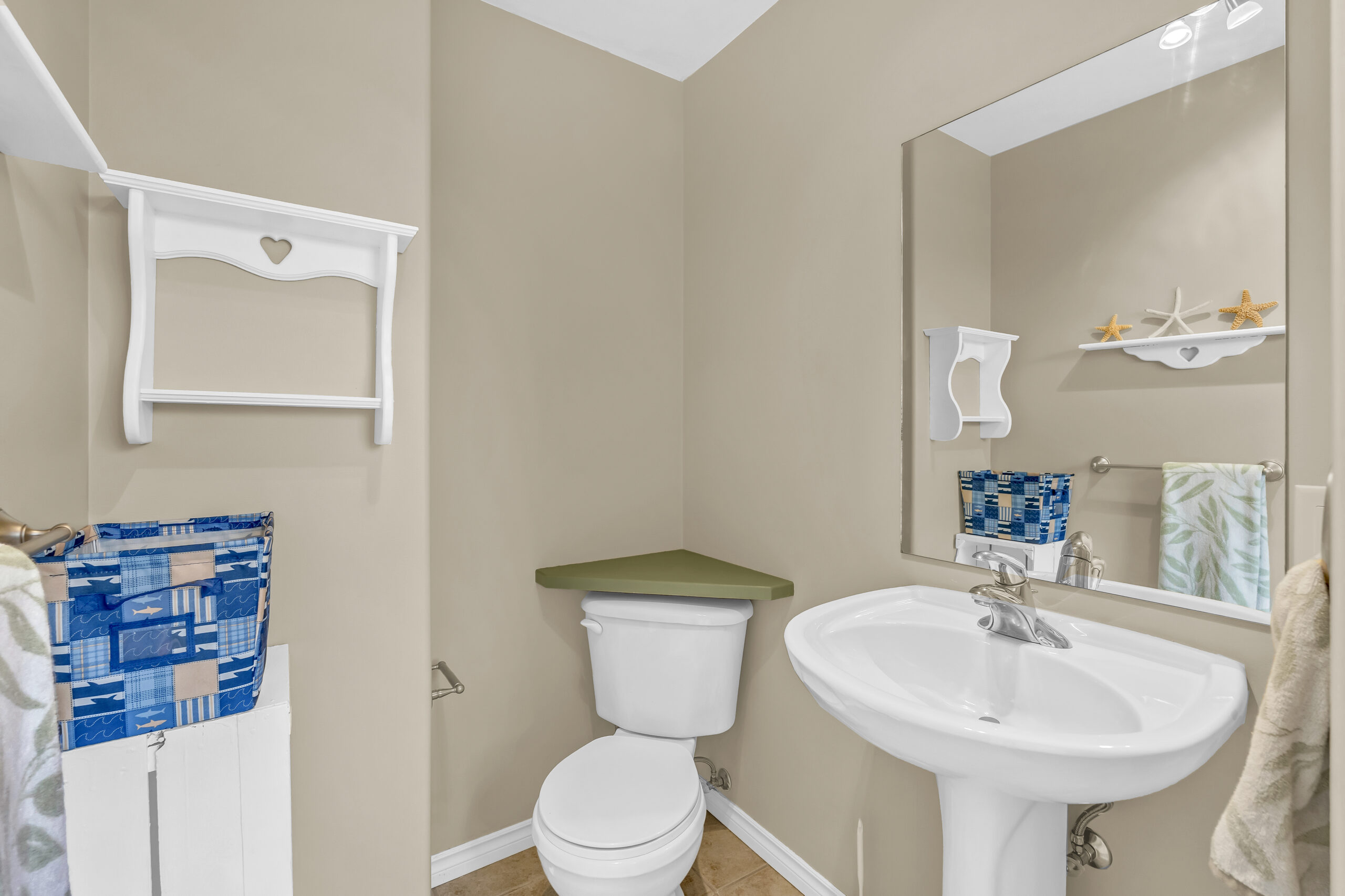 102 Regina Avenue 103 Penticton V2A 2K8