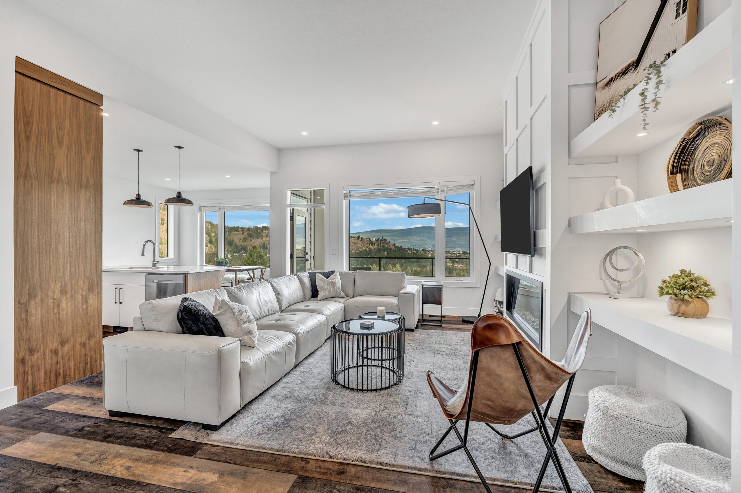 2129 Ensign Quay West Kelowna V4T 1V1