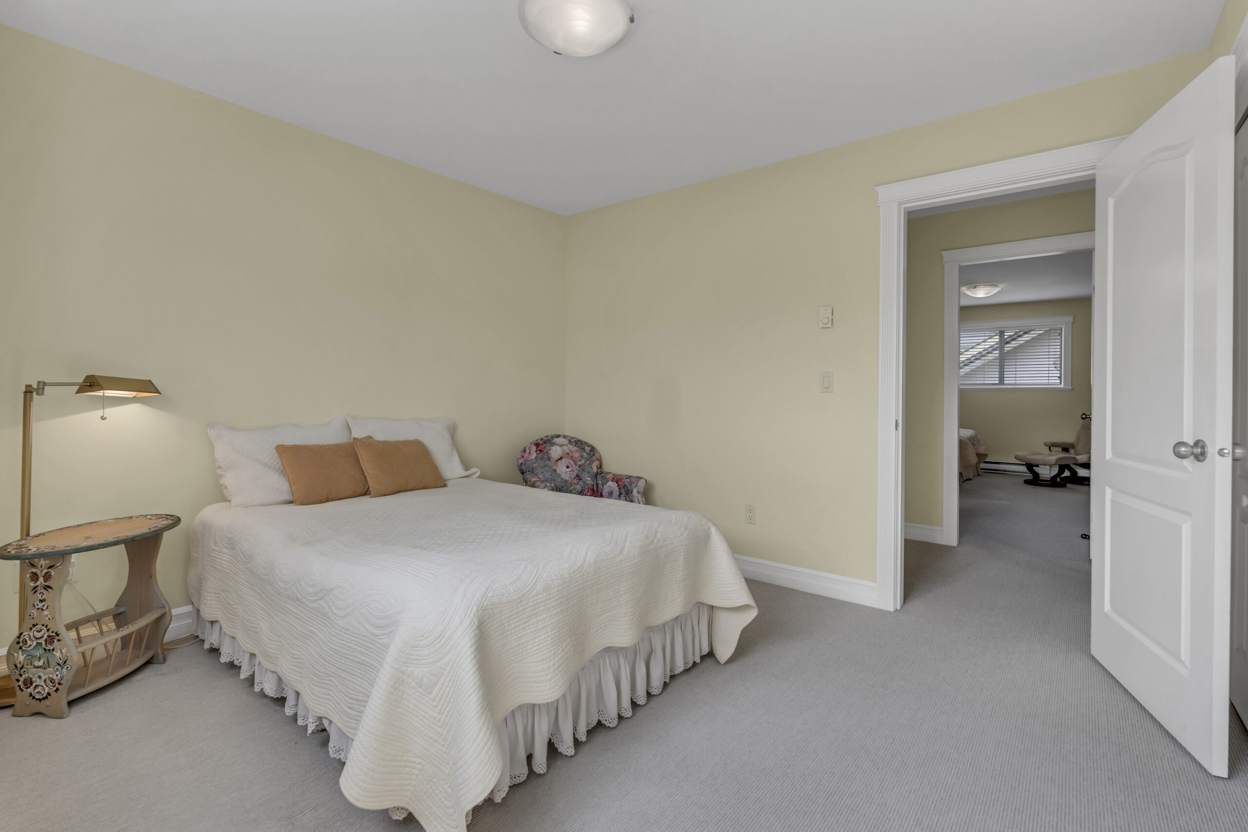 1078 Burnaby Avenue 105 Penticton V2A 1G8