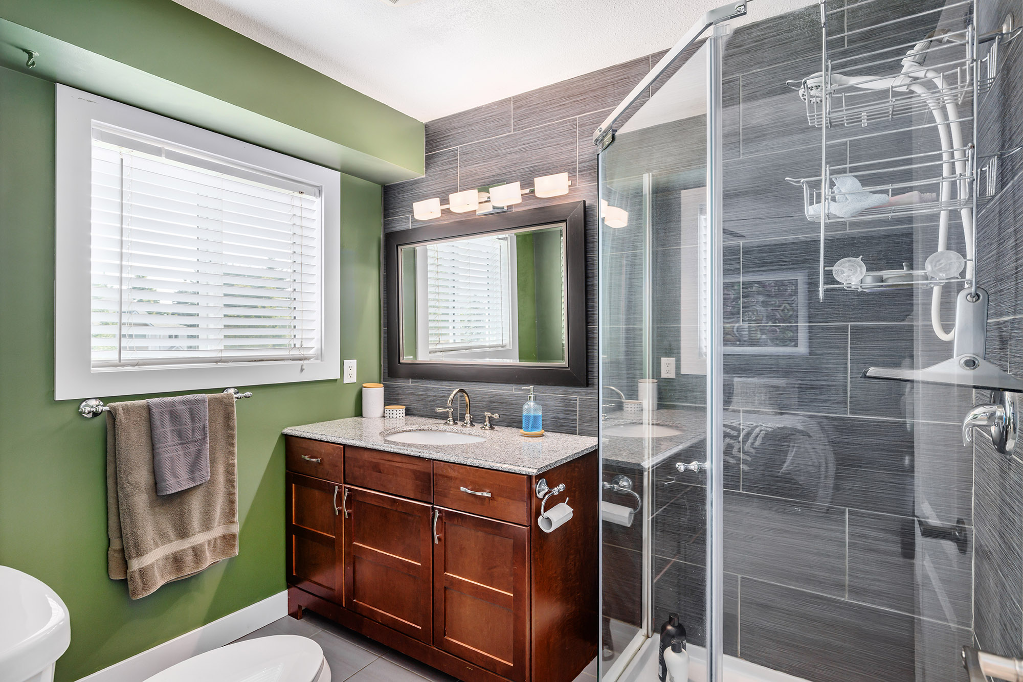 160 Celano Crescent 118 Kelowna V1V 1X9